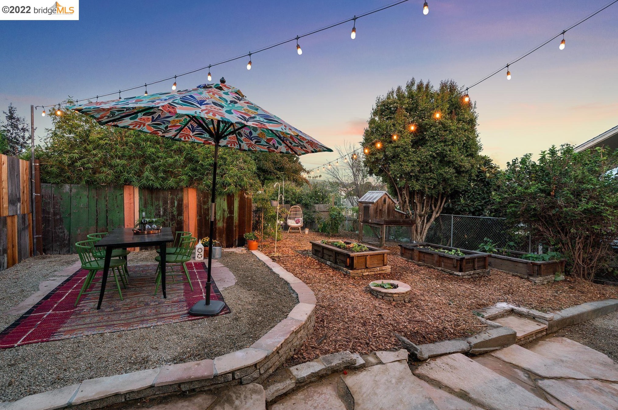 720 21 St, Oakland CA 94606-2014 exterior