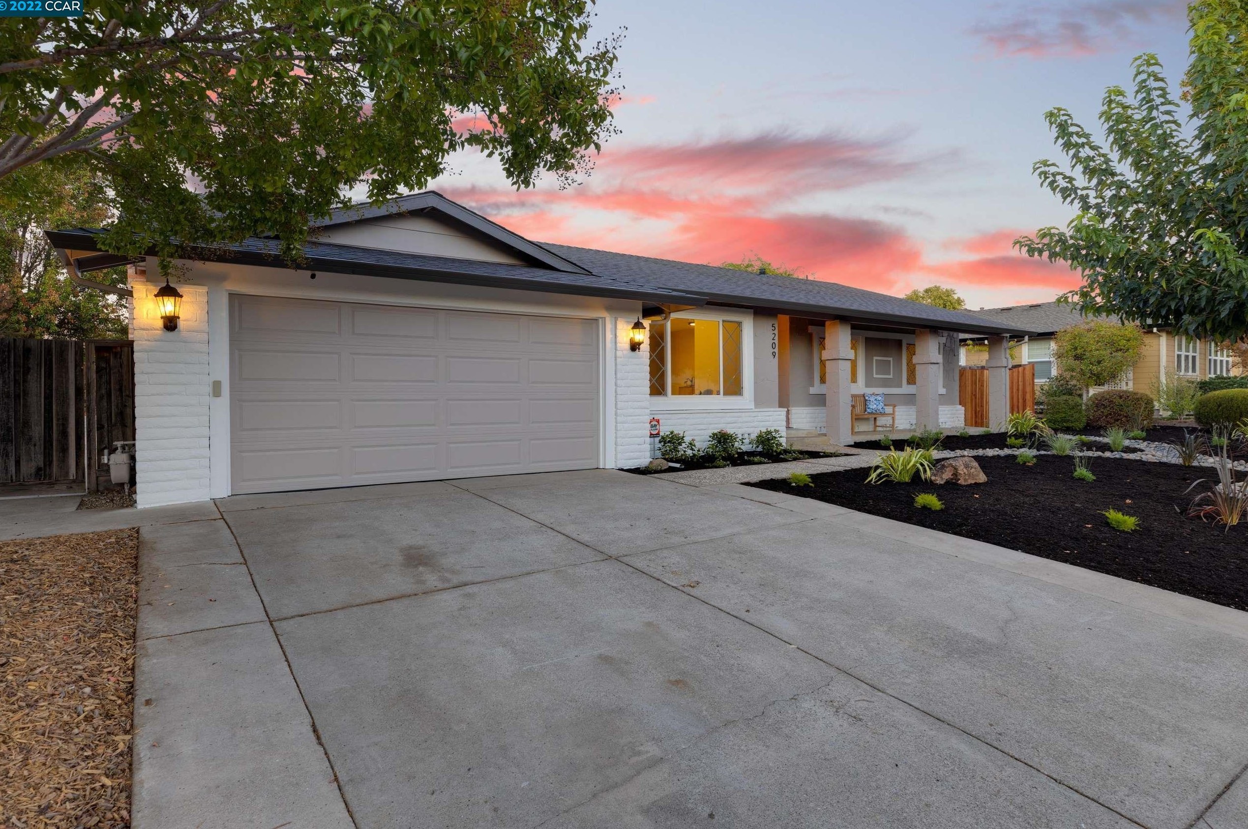5209 Jomar Dr, Concord, CA 94521
