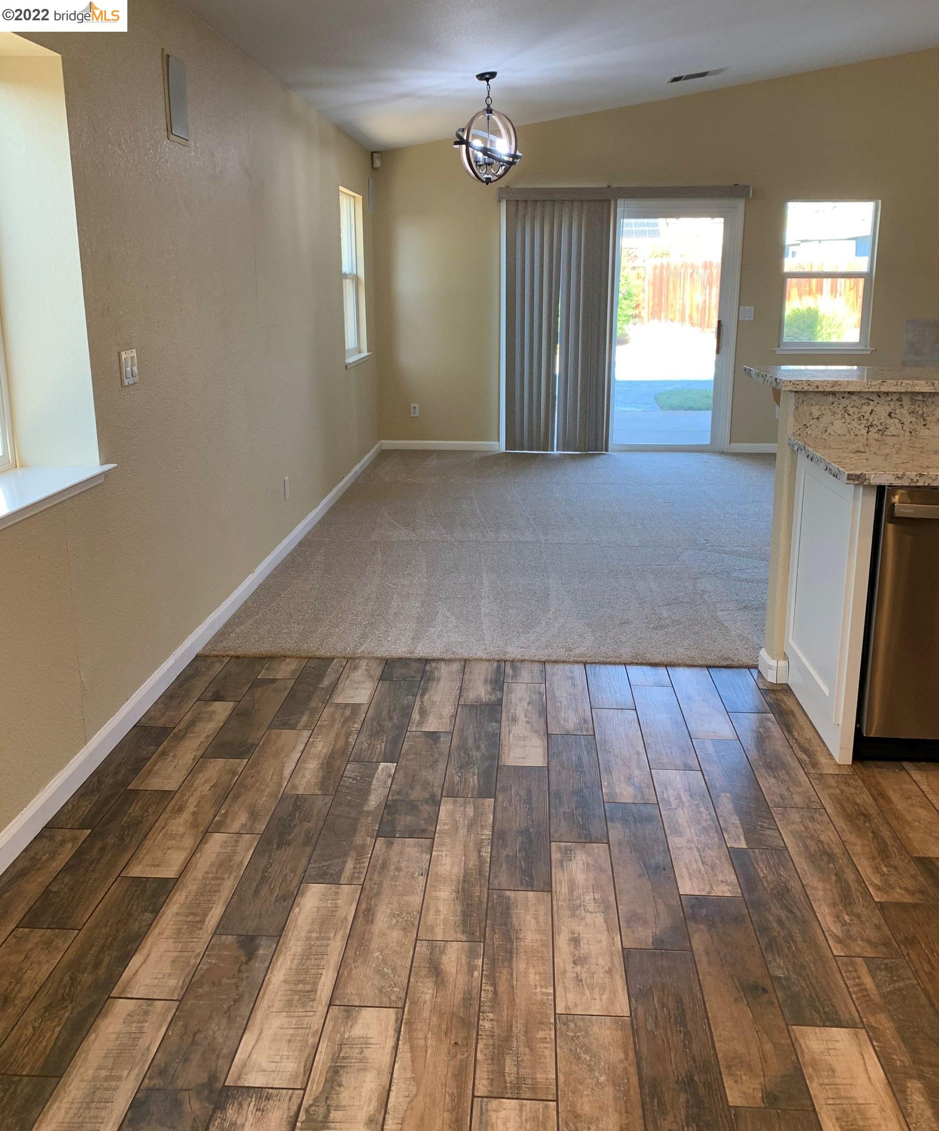 5225 Feather Way, Antioch CA  94531-9025 exterior