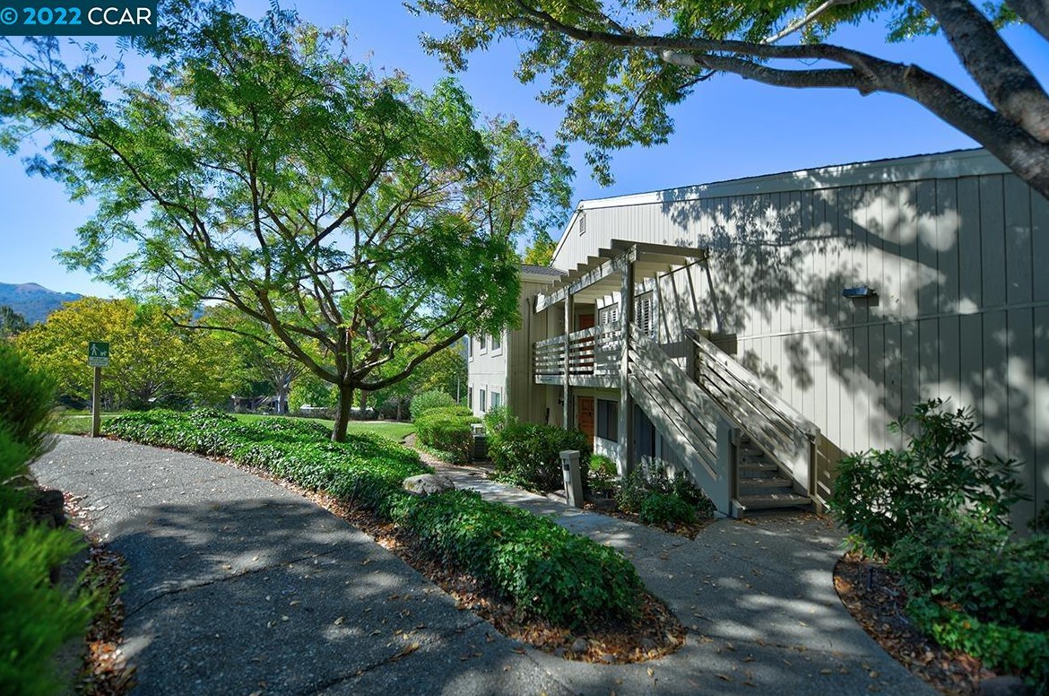2625 Saklan Indian Dr, Walnut Creek, CA 94595-3013
