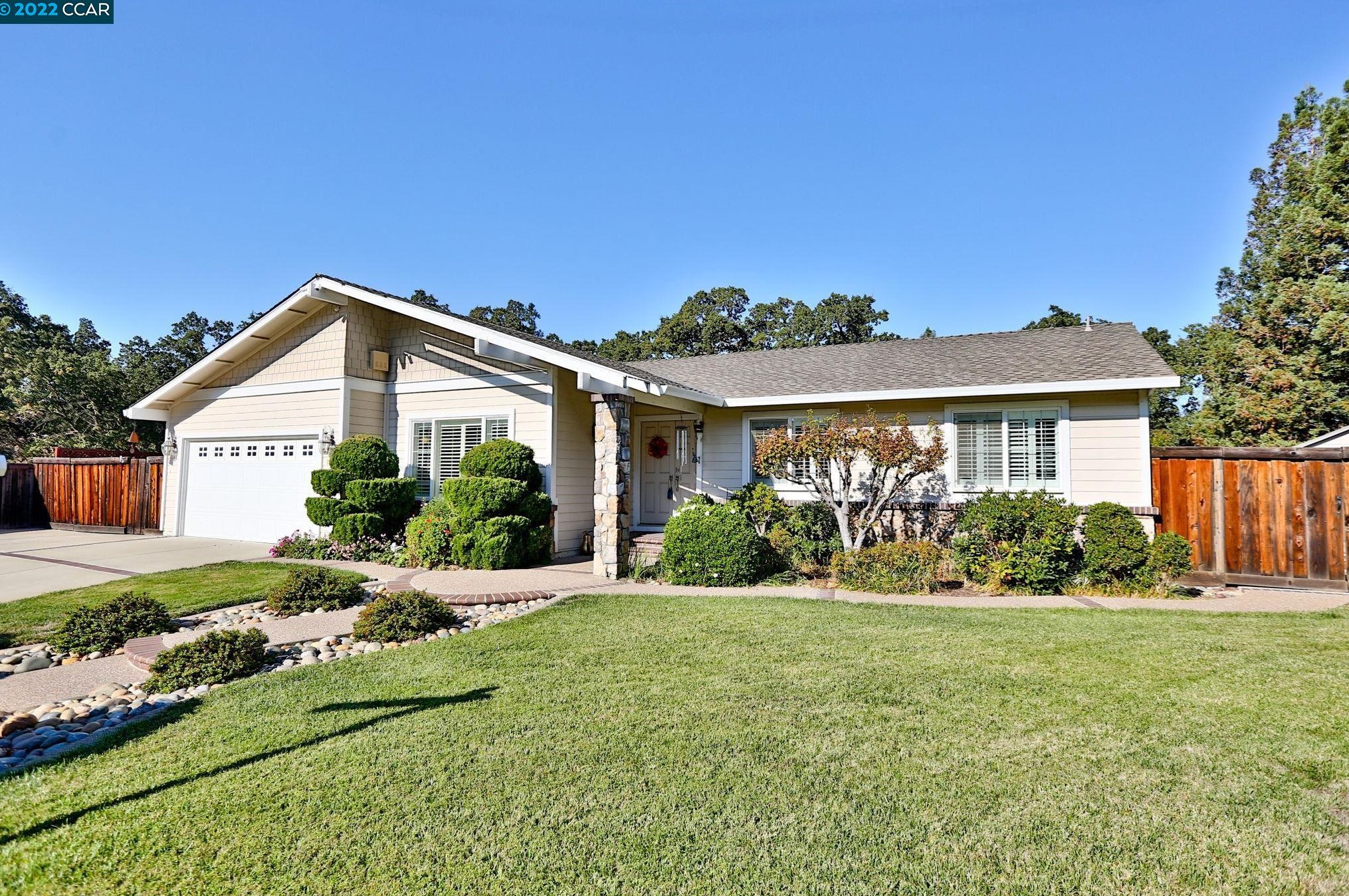 120 Samuel Ct, Clayton, CA 94517-1647