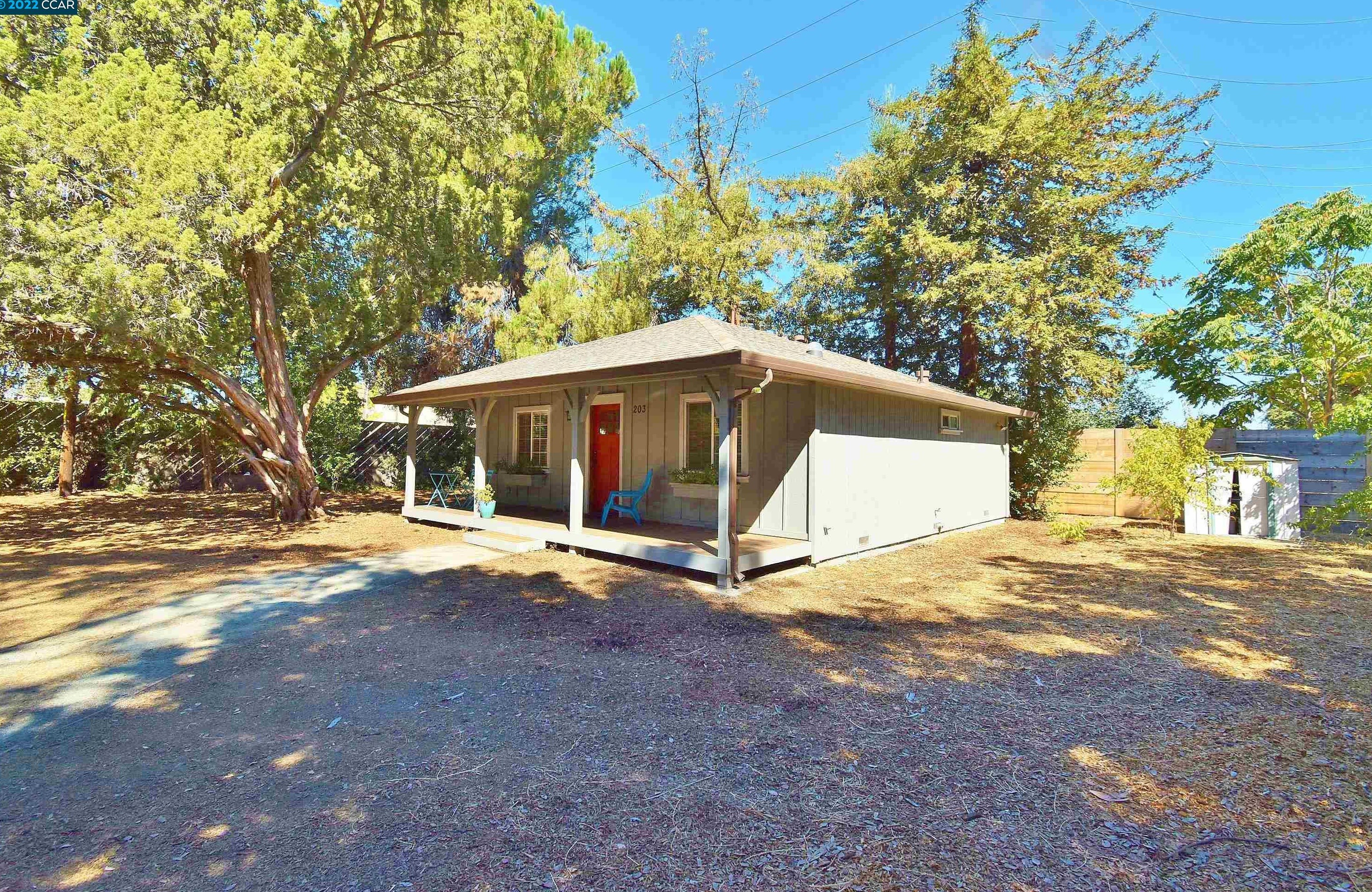 203 Mayhew Way, Walnut Creek, CA 94597-2131