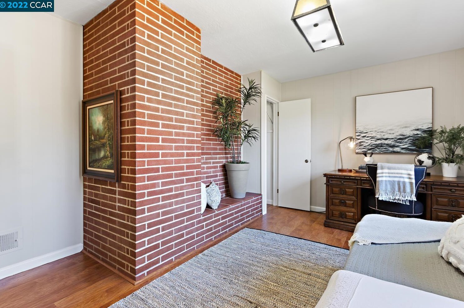 1901 Concord Ave, Los Angeles CA  94513-4929 exterior