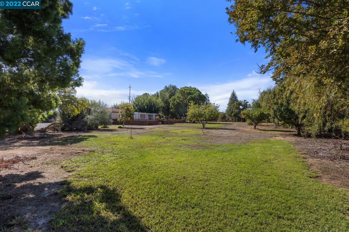 1901 Concord Ave, Los Angeles CA  94513-4929 exterior