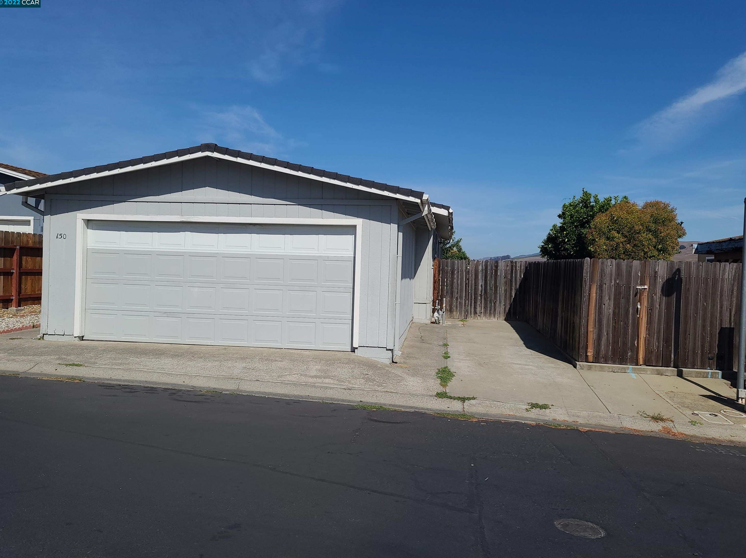 150 Sandstone Dr, Vallejo, CA 94589-1885