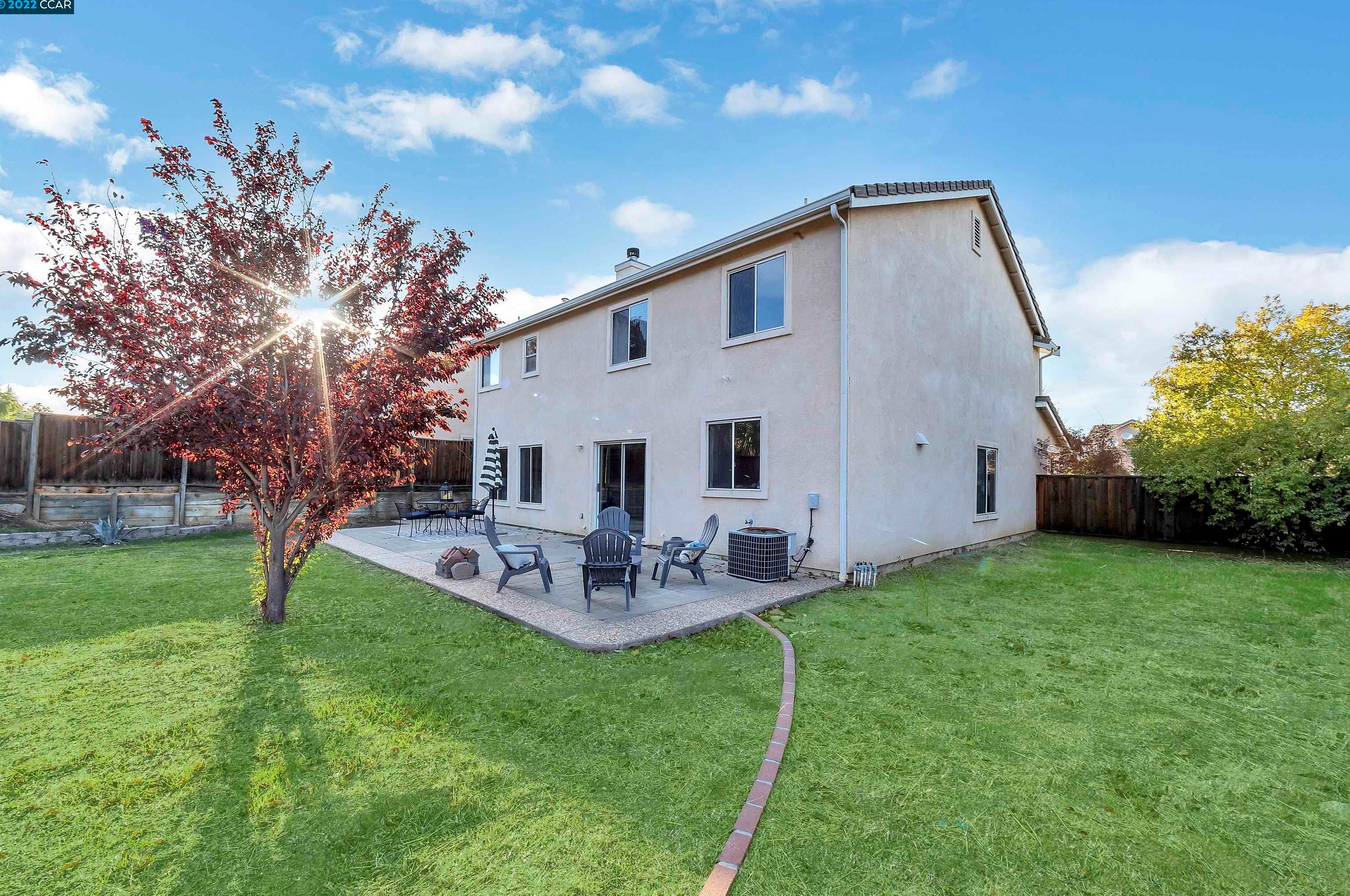 1192 Oak Haven Way, Antioch CA  94531-8094 exterior