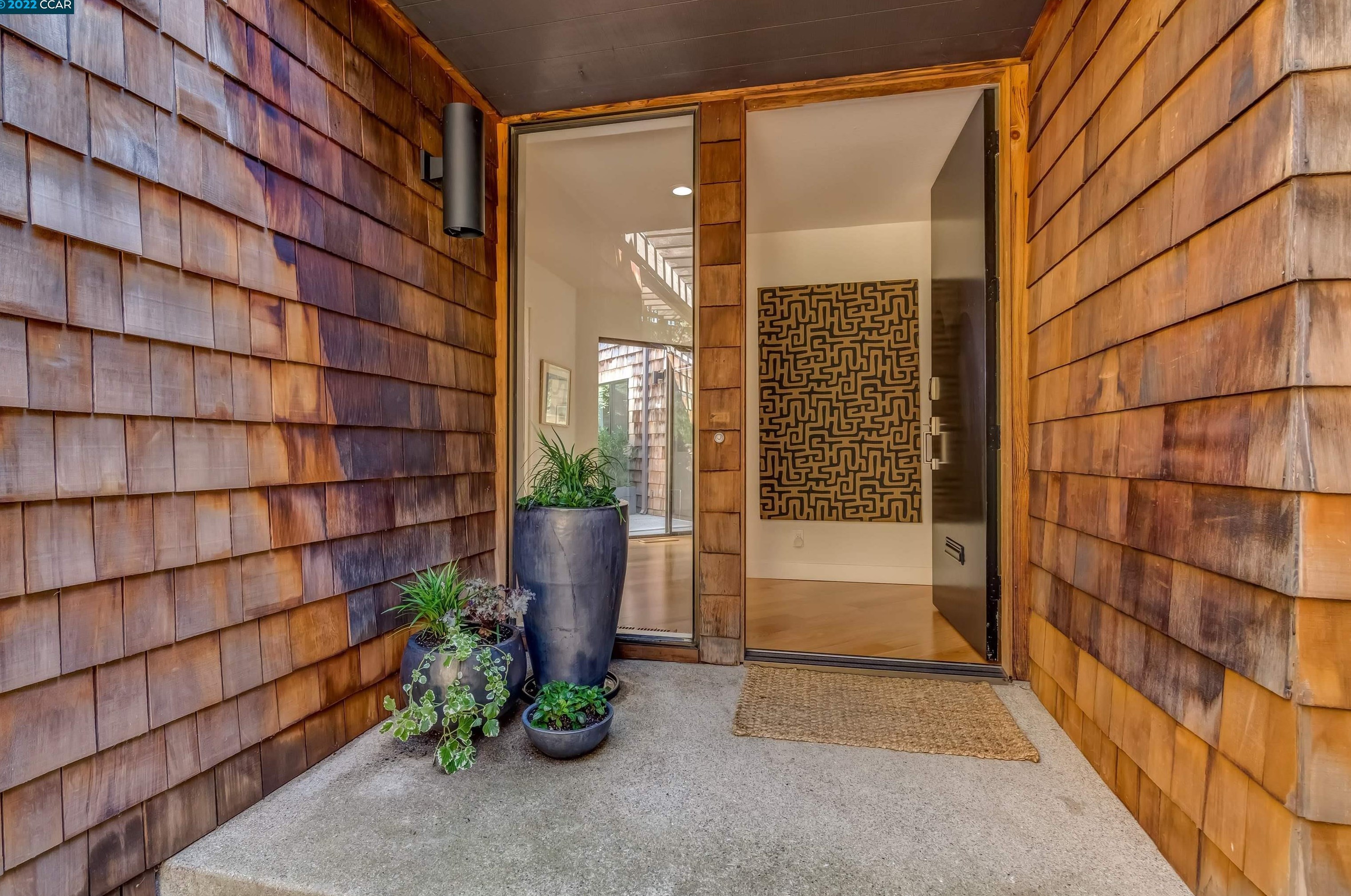 120 Ravenhill Rd, Orinda, CA 94563