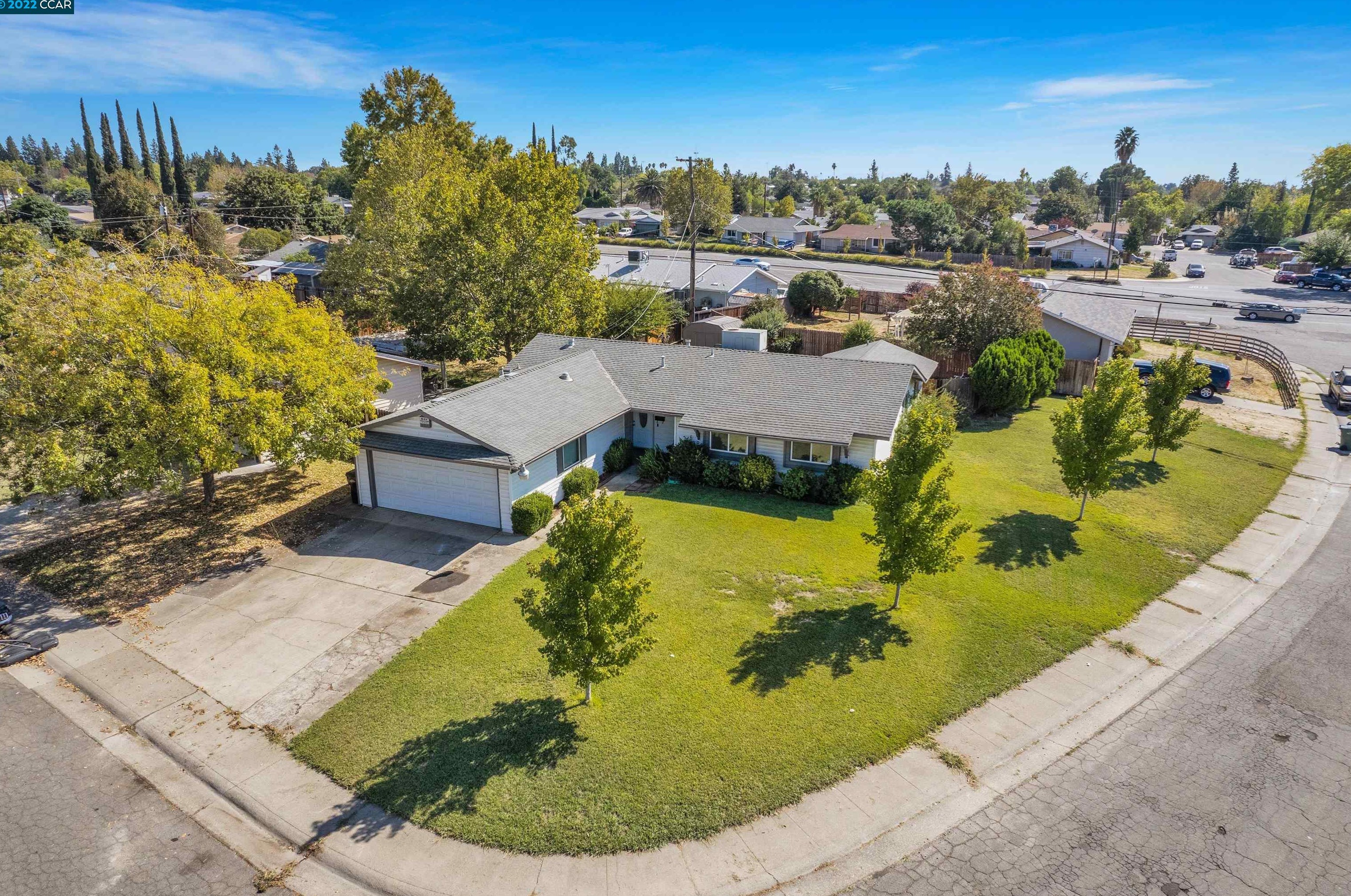 4200 Cortright Way, North Highlands, CA 95660