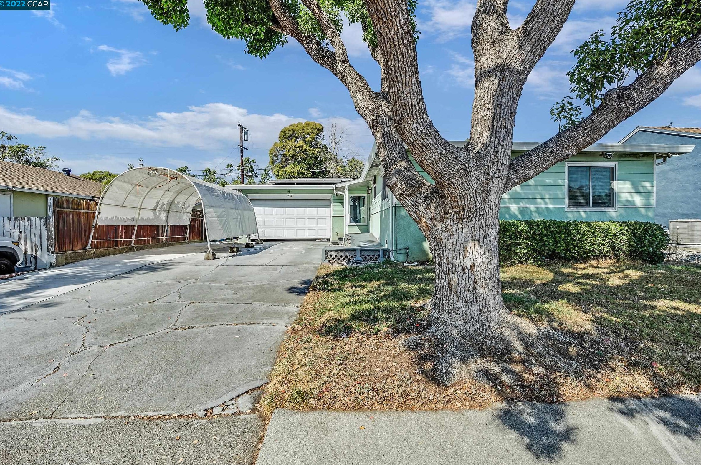 210 Manhattan Dr, Vallejo, CA 94591-4849