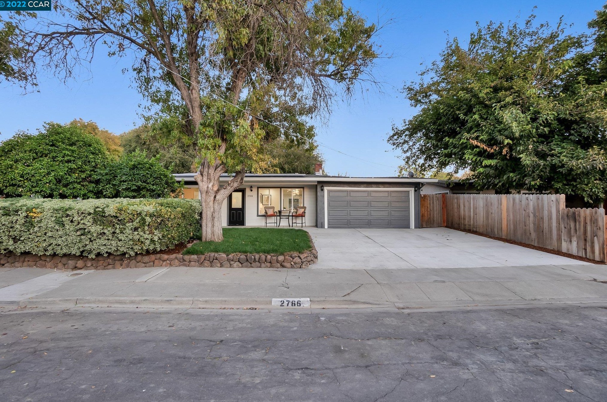 2766 Mayfair Ave, Concord CA  94520-4736 exterior