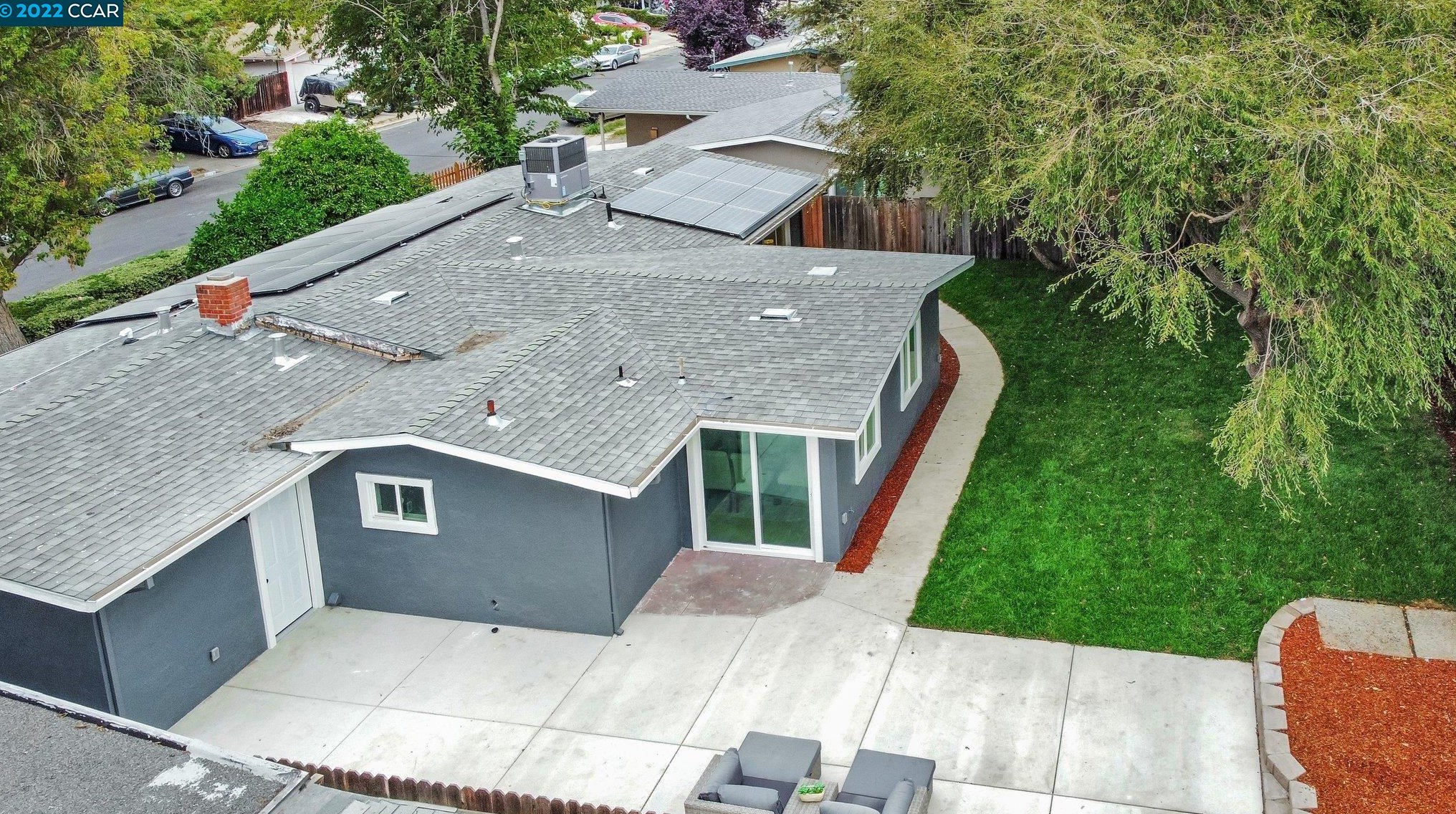 2766 Mayfair Ave, Concord CA  94520-4736 exterior