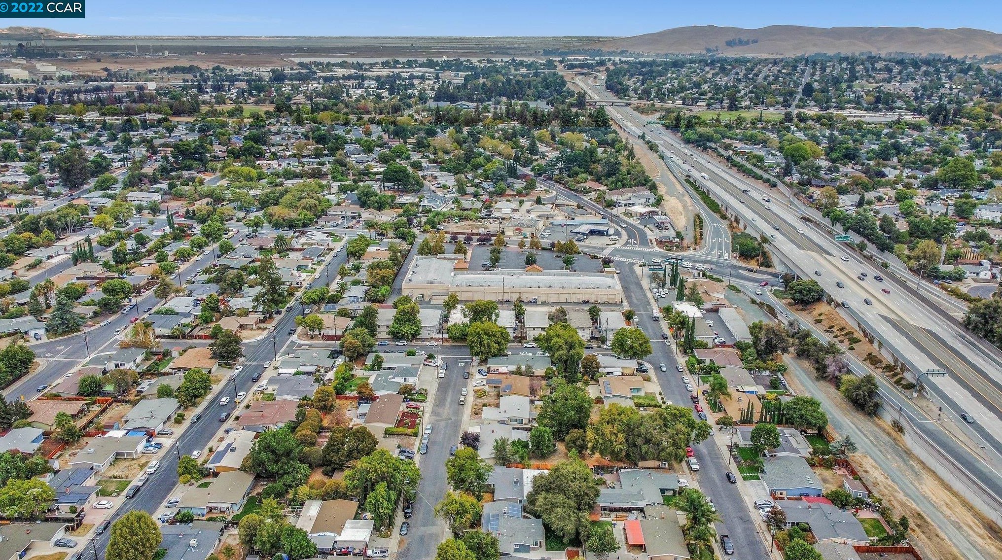 2766 Mayfair Ave, Concord CA  94520-4736 exterior