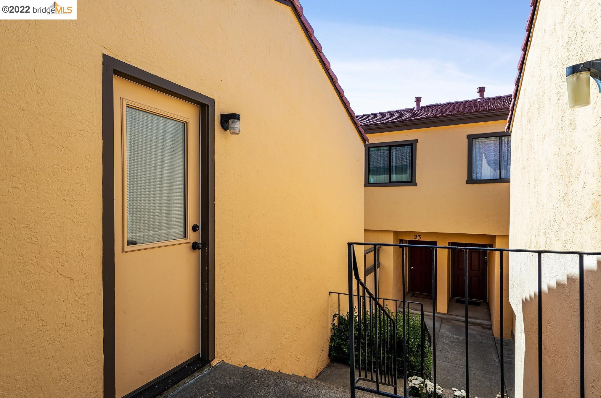 23 Wildwood Pl, Richmond, CA 94530-2048