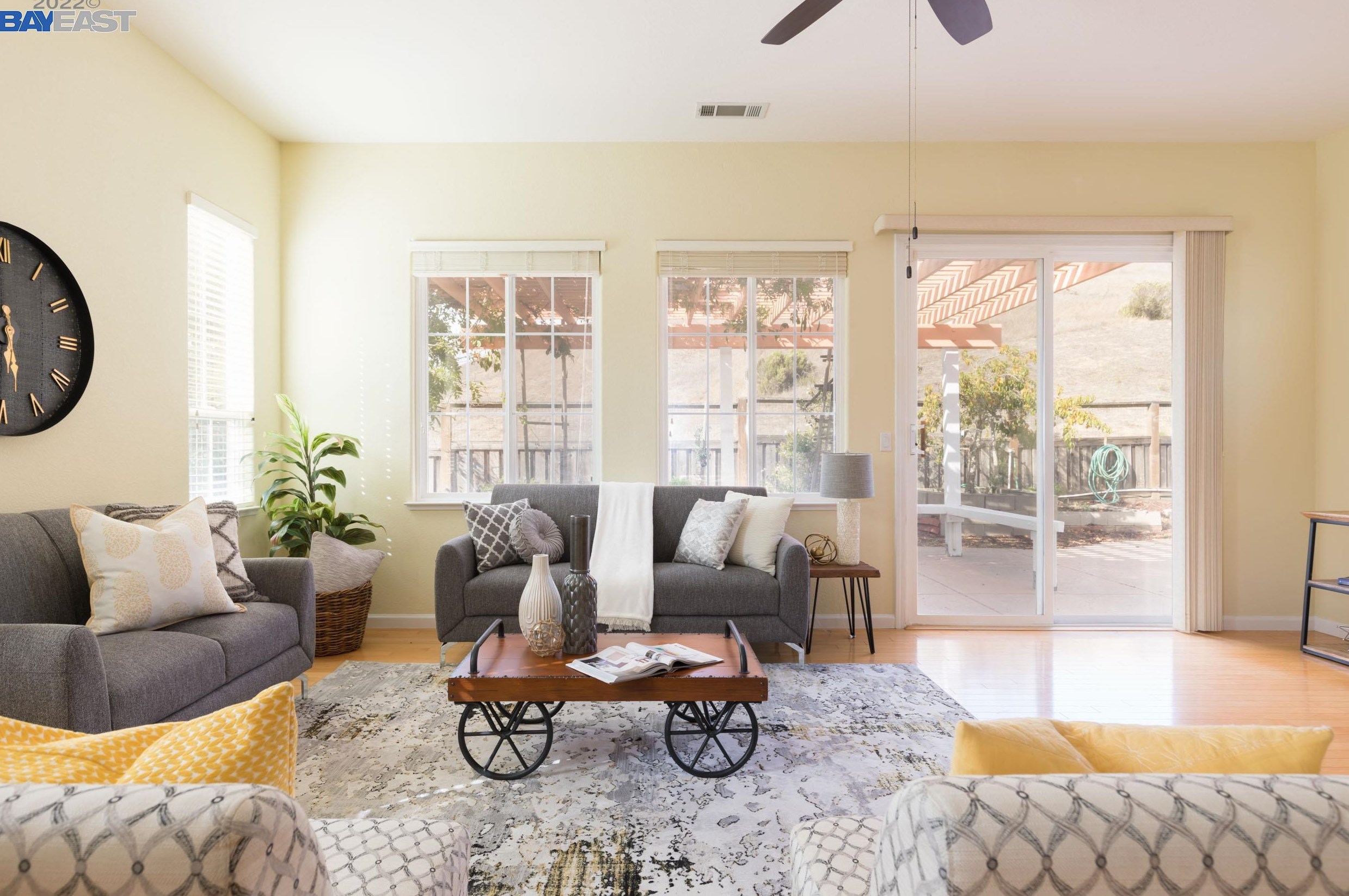 3057 Blue Sky Ct, Vallejo CA  94591-3825 exterior