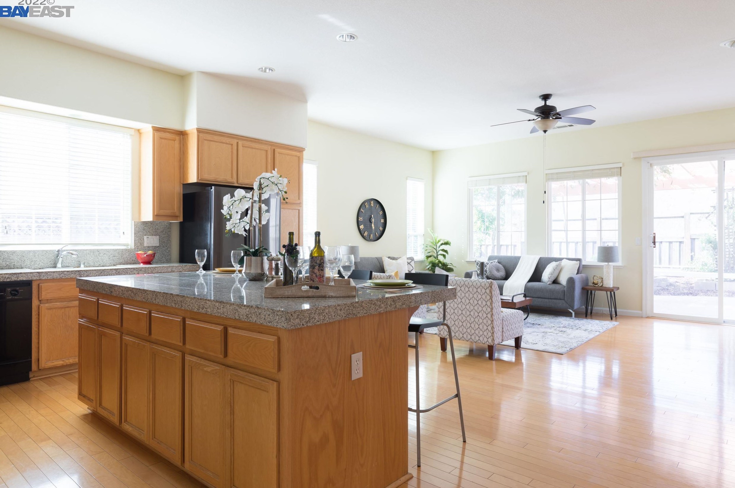 3057 Blue Sky Ct, Vallejo CA  94591-3825 exterior