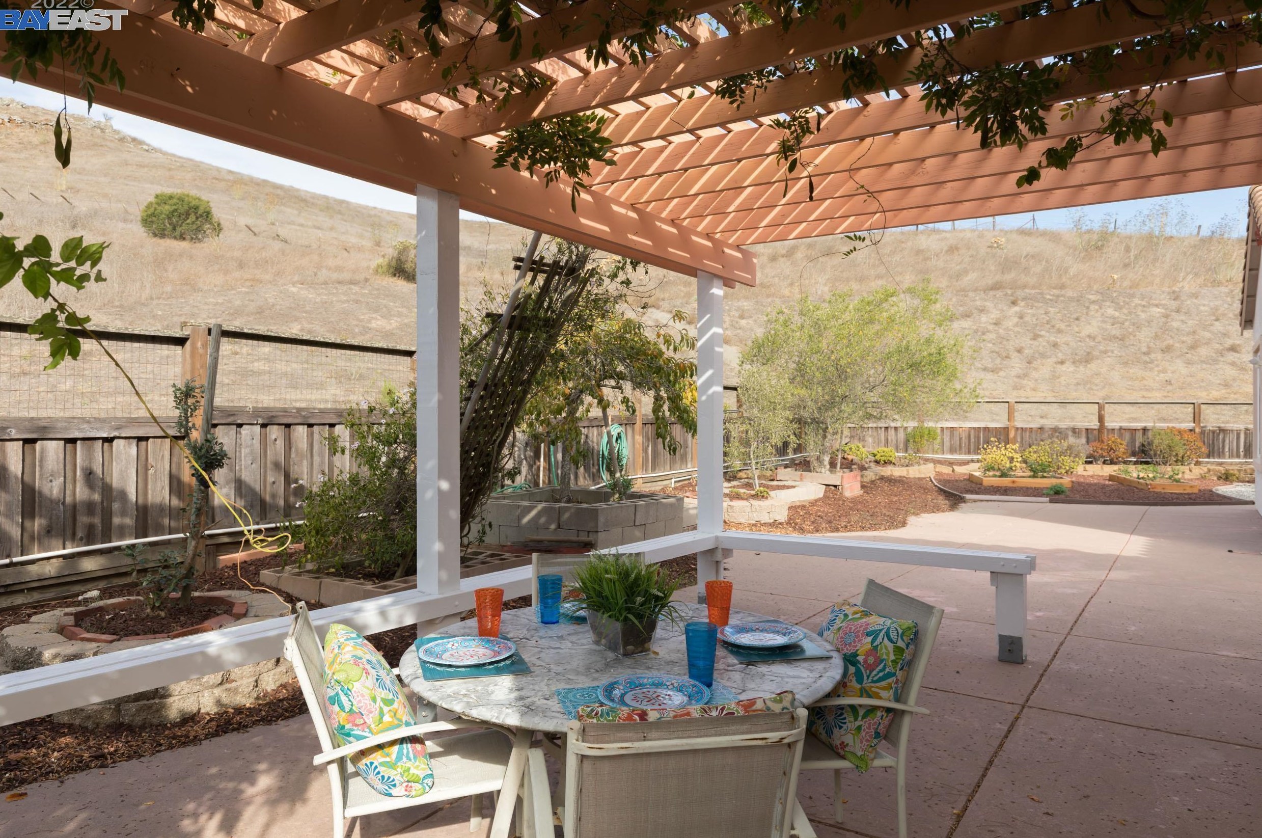 3057 Blue Sky Ct, Vallejo CA  94591-3825 exterior