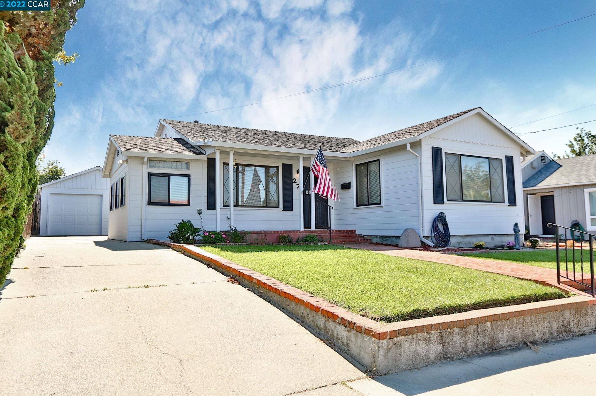 27 Park Ln, Antioch, CA 94509-2321