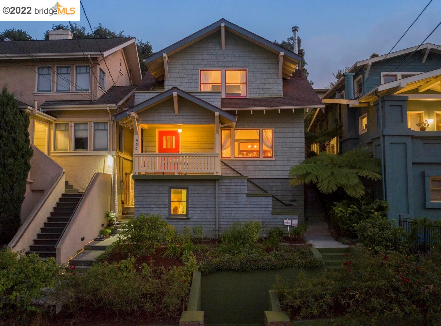 456 Stow Ave, Oakland, CA 94606-1120