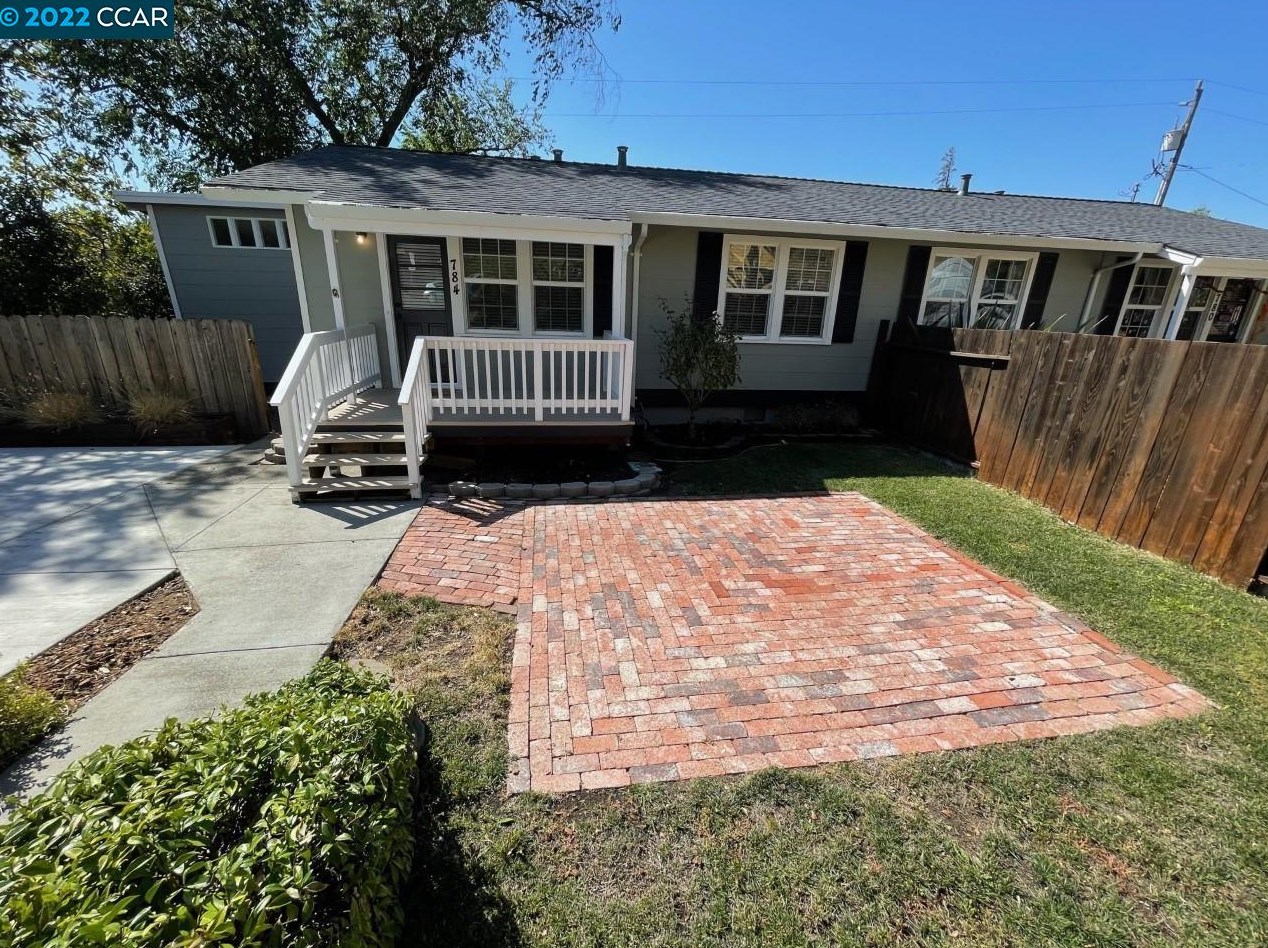 784 Buchanan St, Benicia, CA 94510