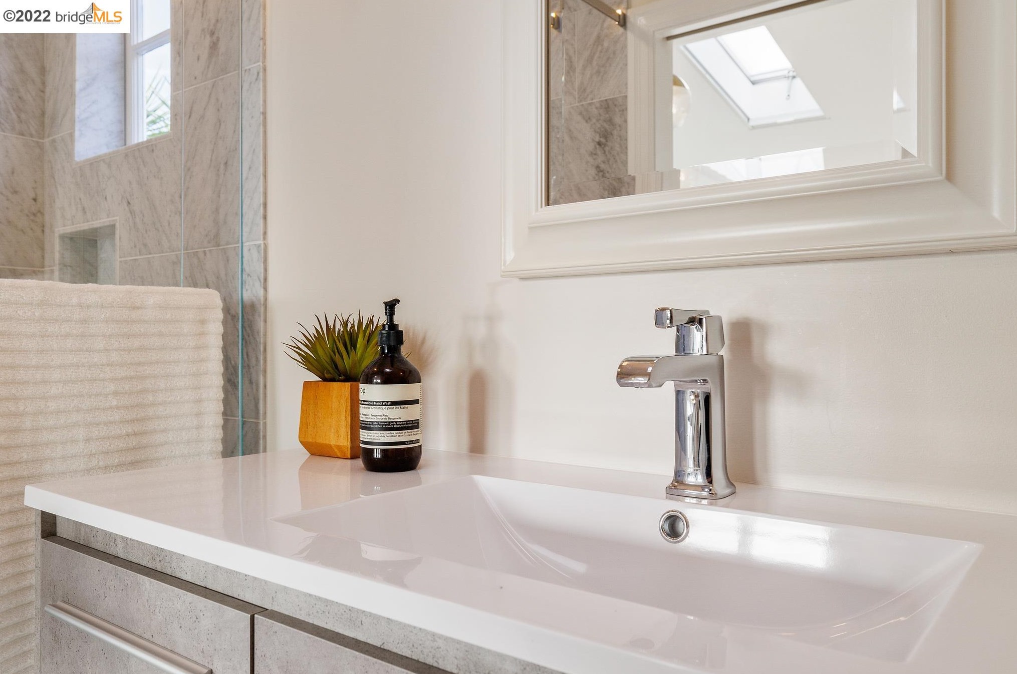 5039 Proctor Ave, Oakland CA 94618-2736 exterior