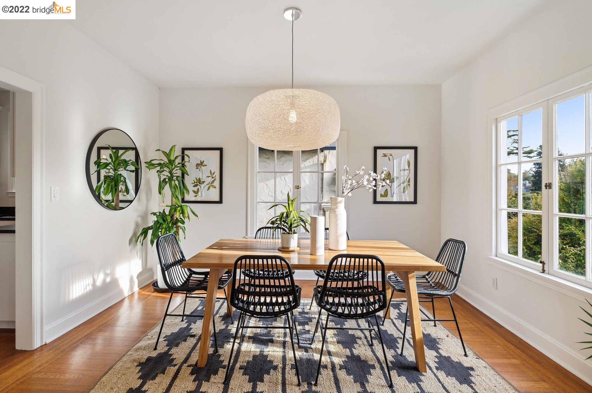 5039 Proctor Ave, Oakland CA 94618-2736 exterior