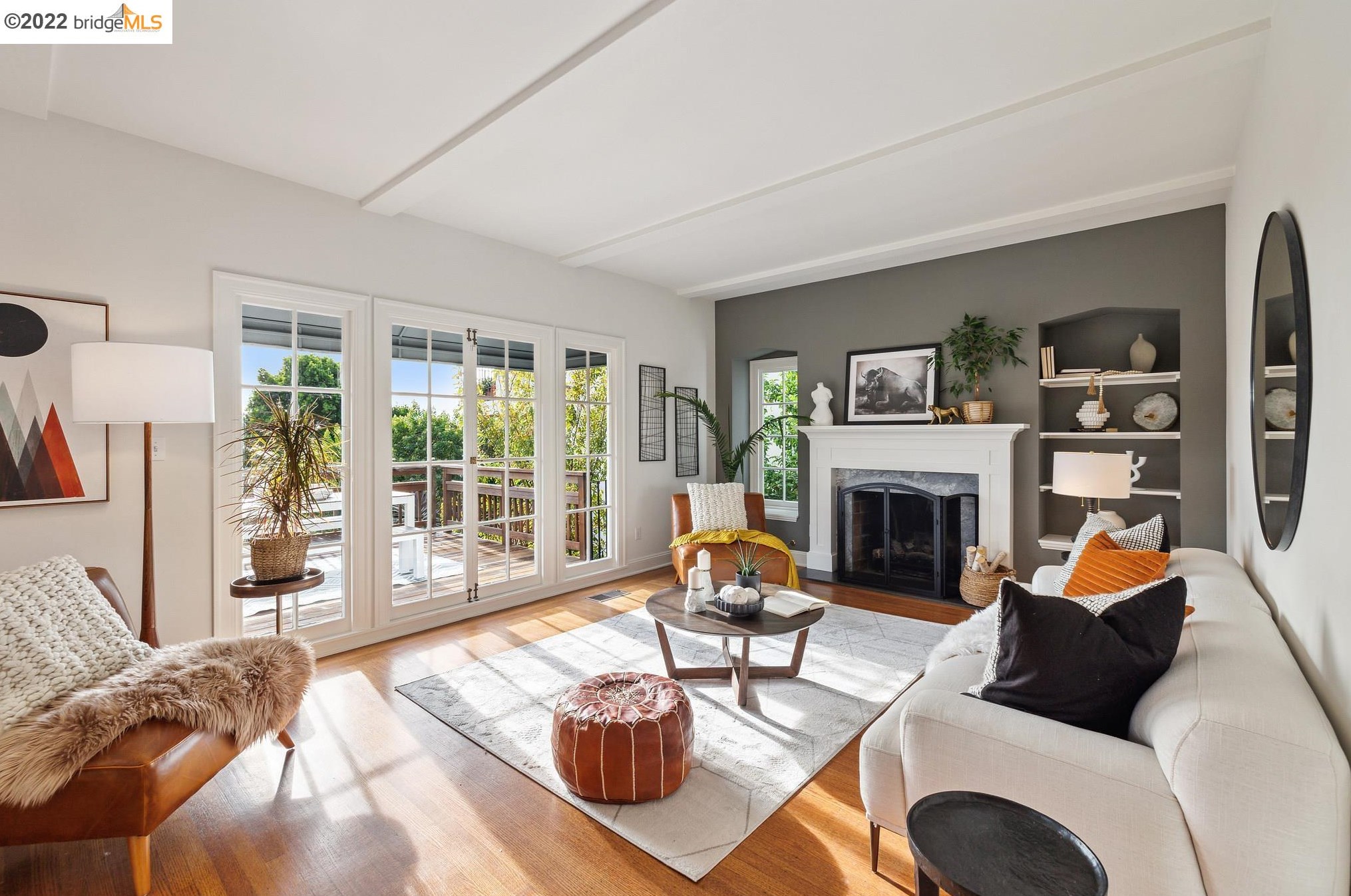 5039 Proctor Ave, Oakland, CA 94618-2546