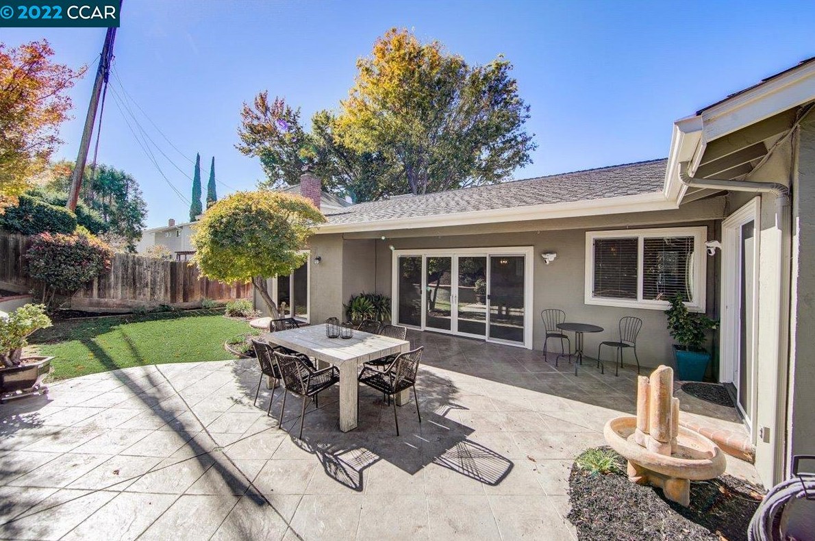 760 Citrus Ave, Concord CA  94518-2339 exterior