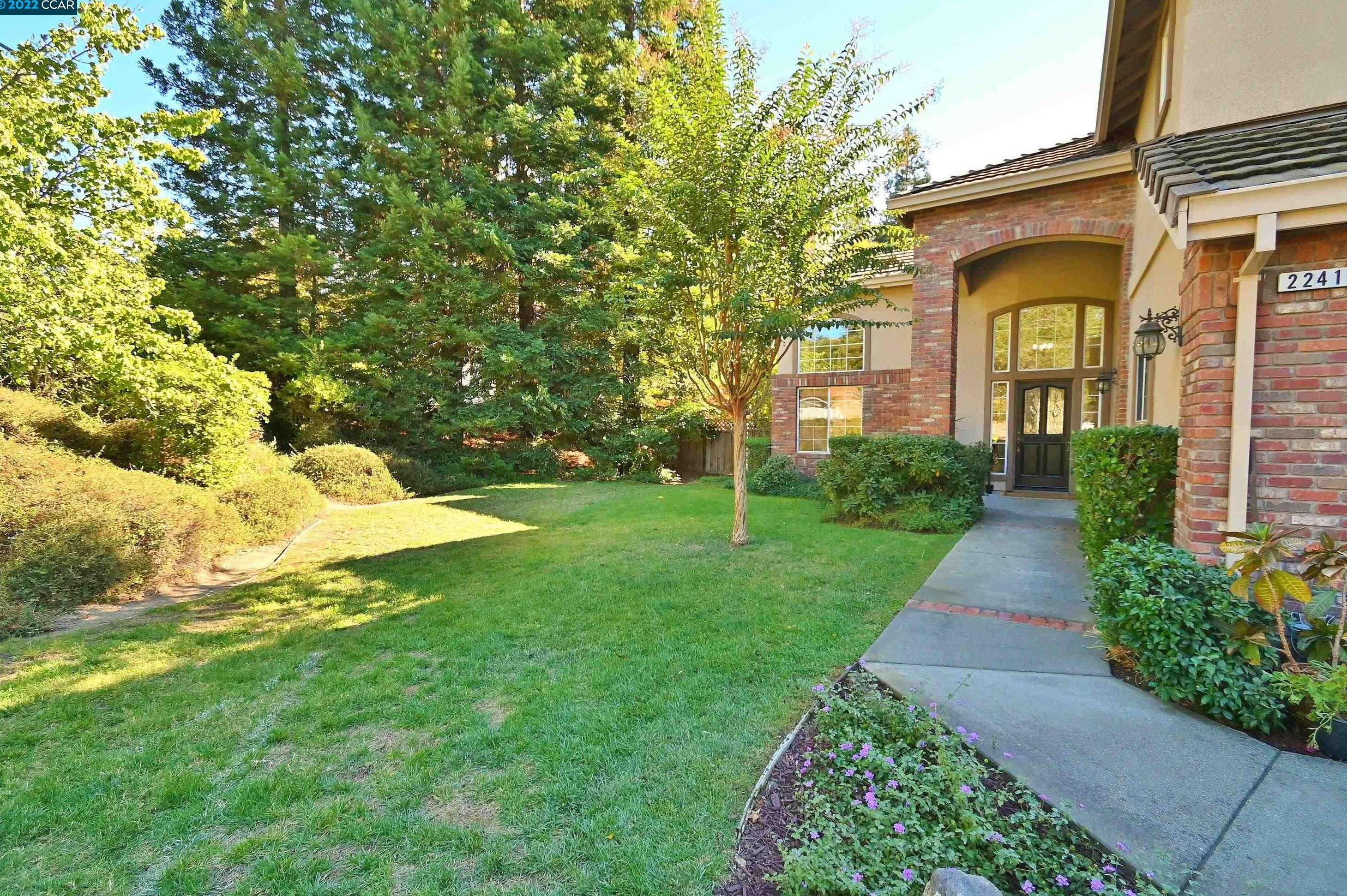2241 Blackwood Dr, Walnut Creek, CA 94596-5777