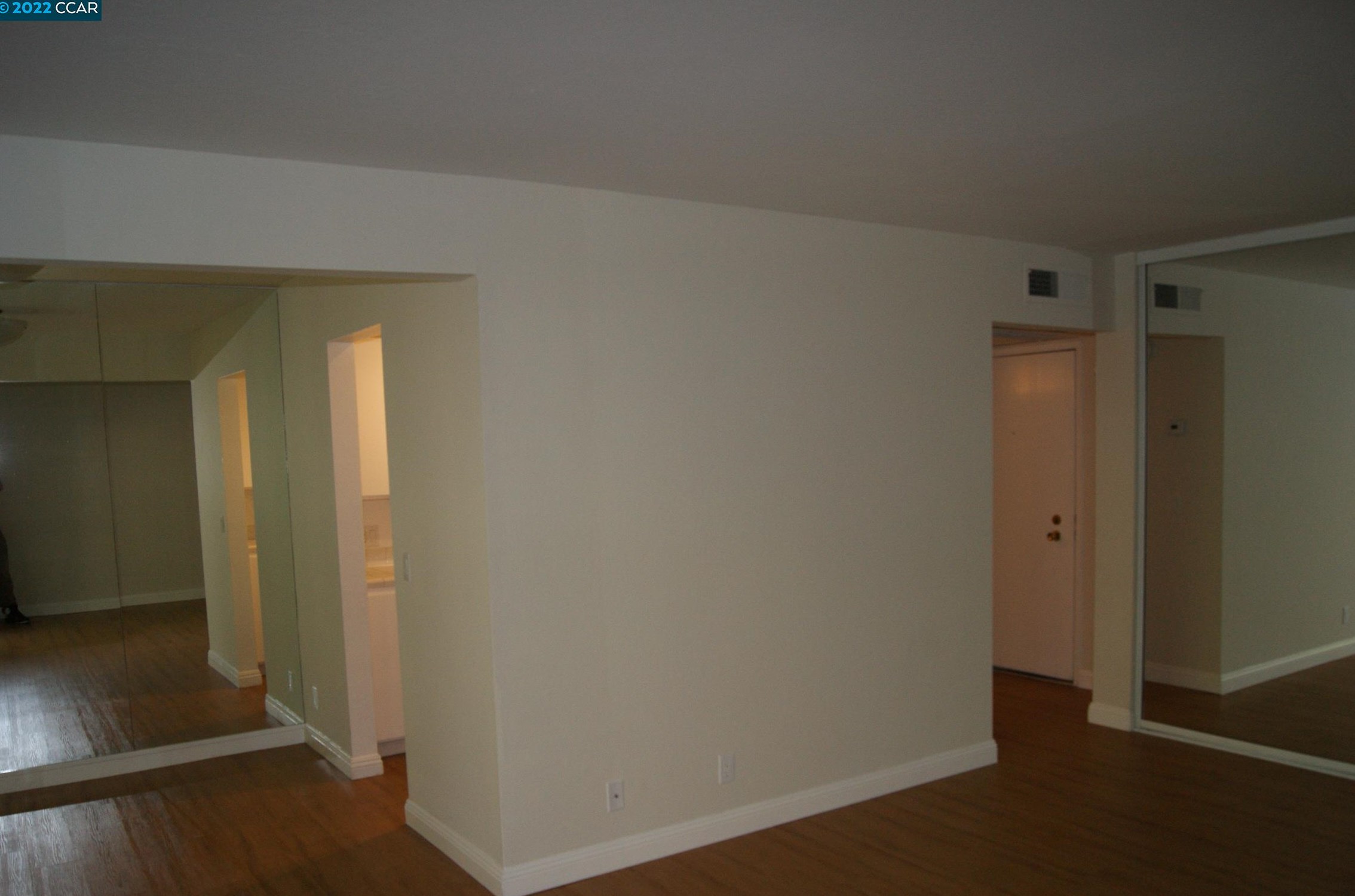 410 N Civic Dr 316, Walnut Creek, CA 94596