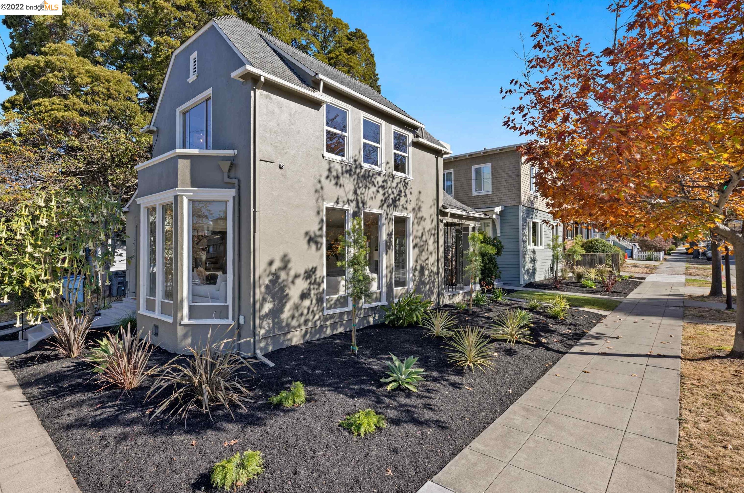2935 Florence St, Berkeley, CA 94705