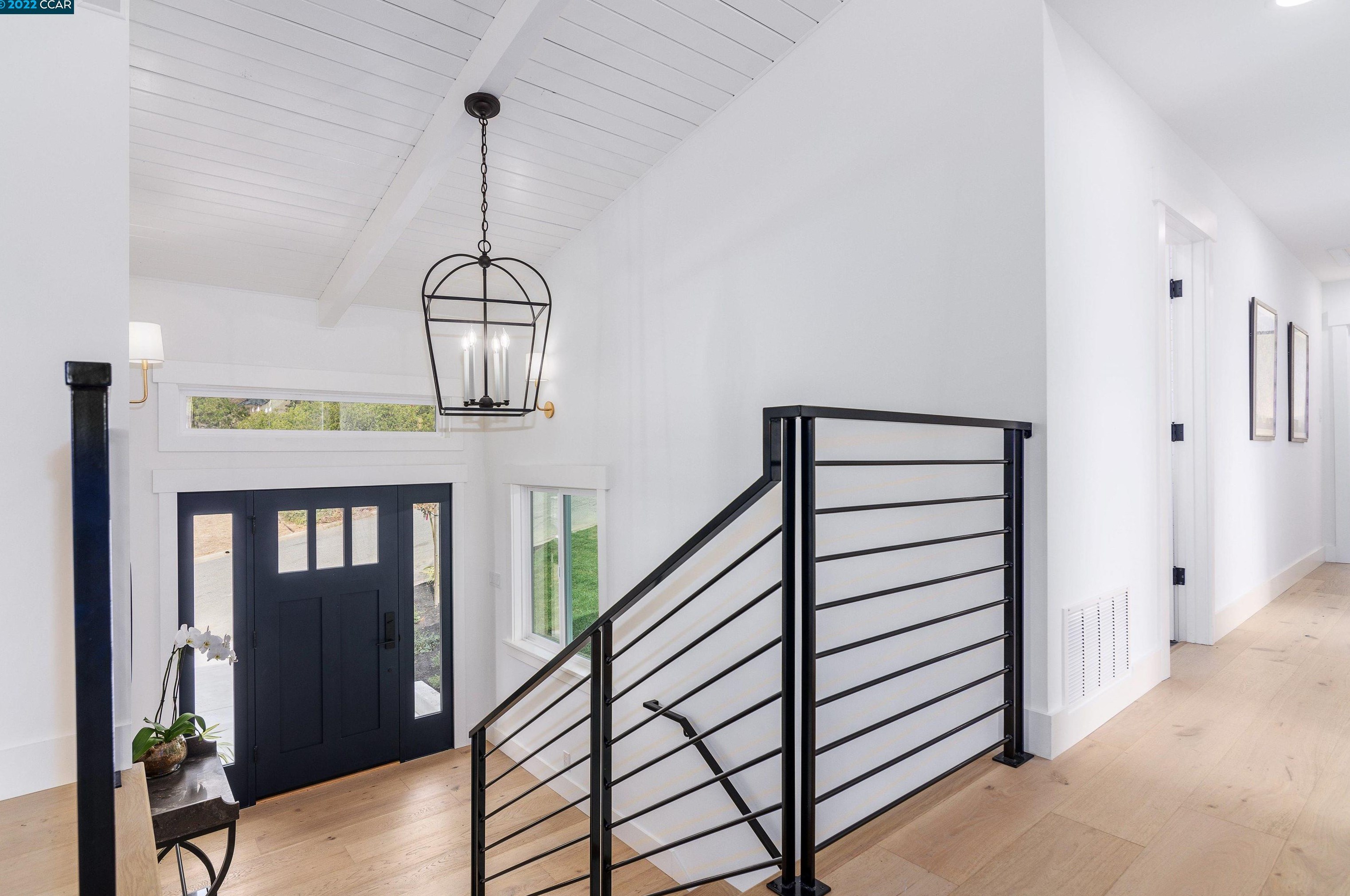 48 La Salle Dr, Moraga CA  94556-1510 exterior