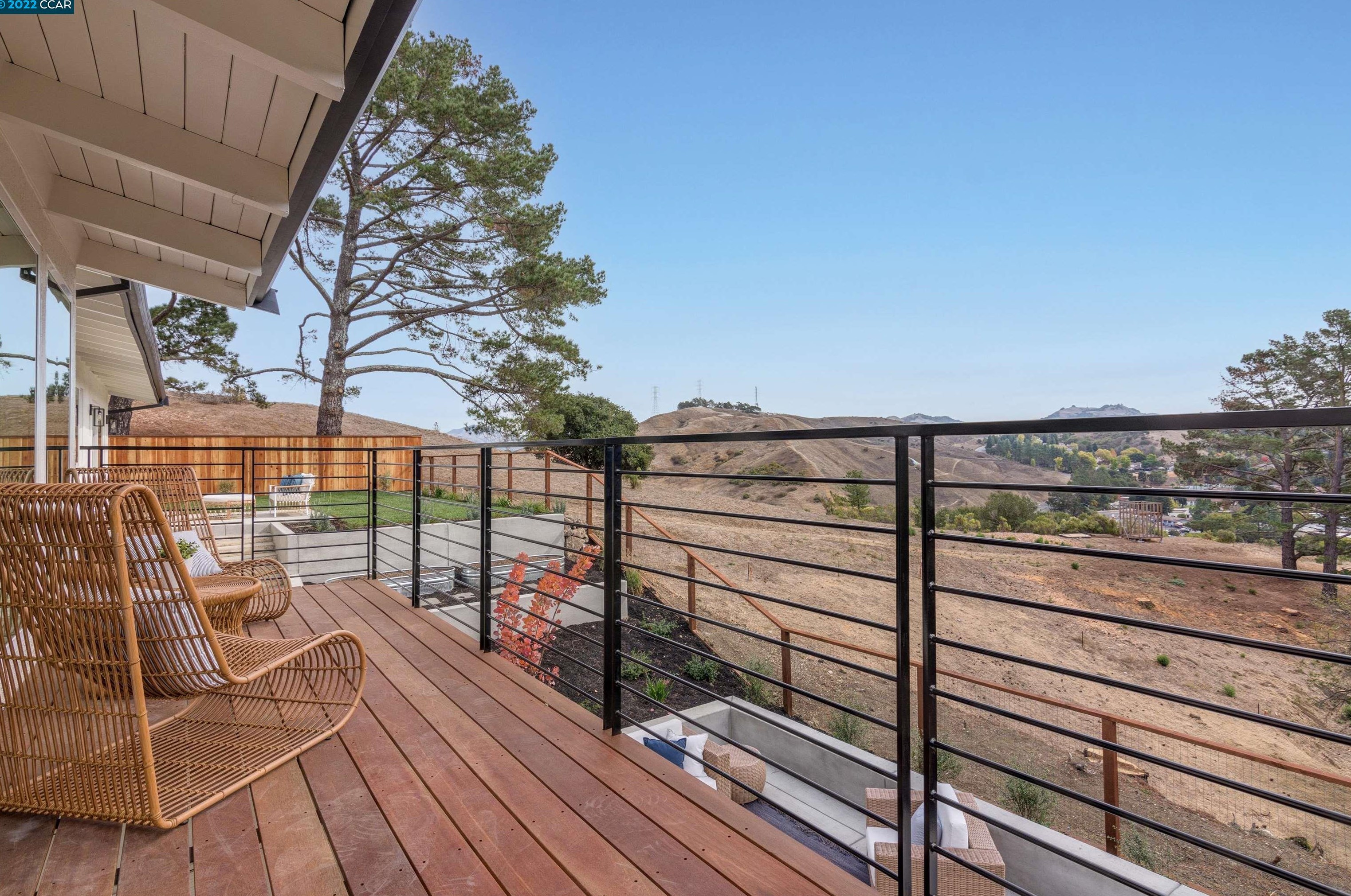 48 La Salle Dr, Moraga CA  94556-1510 exterior