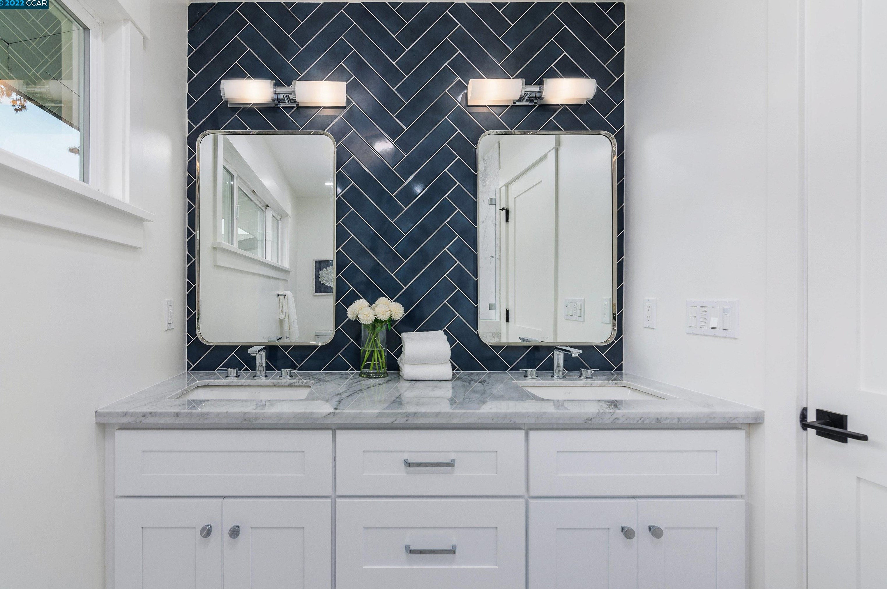 48 La Salle Dr, Moraga CA  94556-1510 exterior