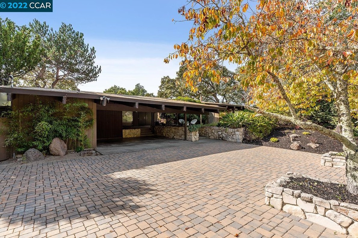 52 Via Floreado, Orinda, CA 94563