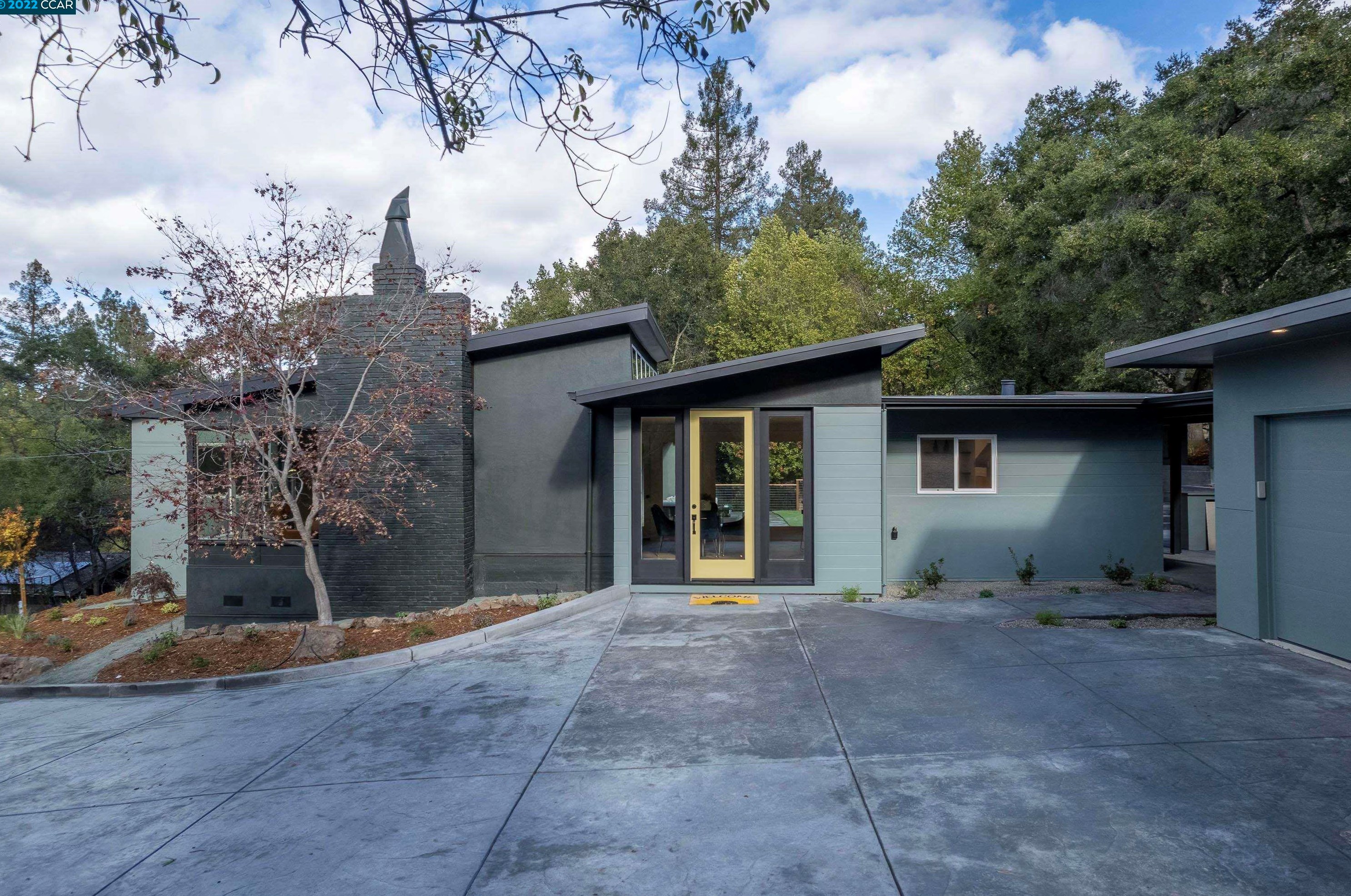 34 Moraga Via, Orinda, CA 94563