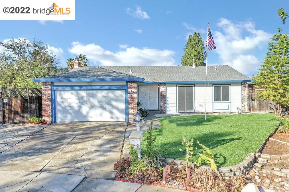 103 Brookside Dr, Antioch, CA 94509-6105