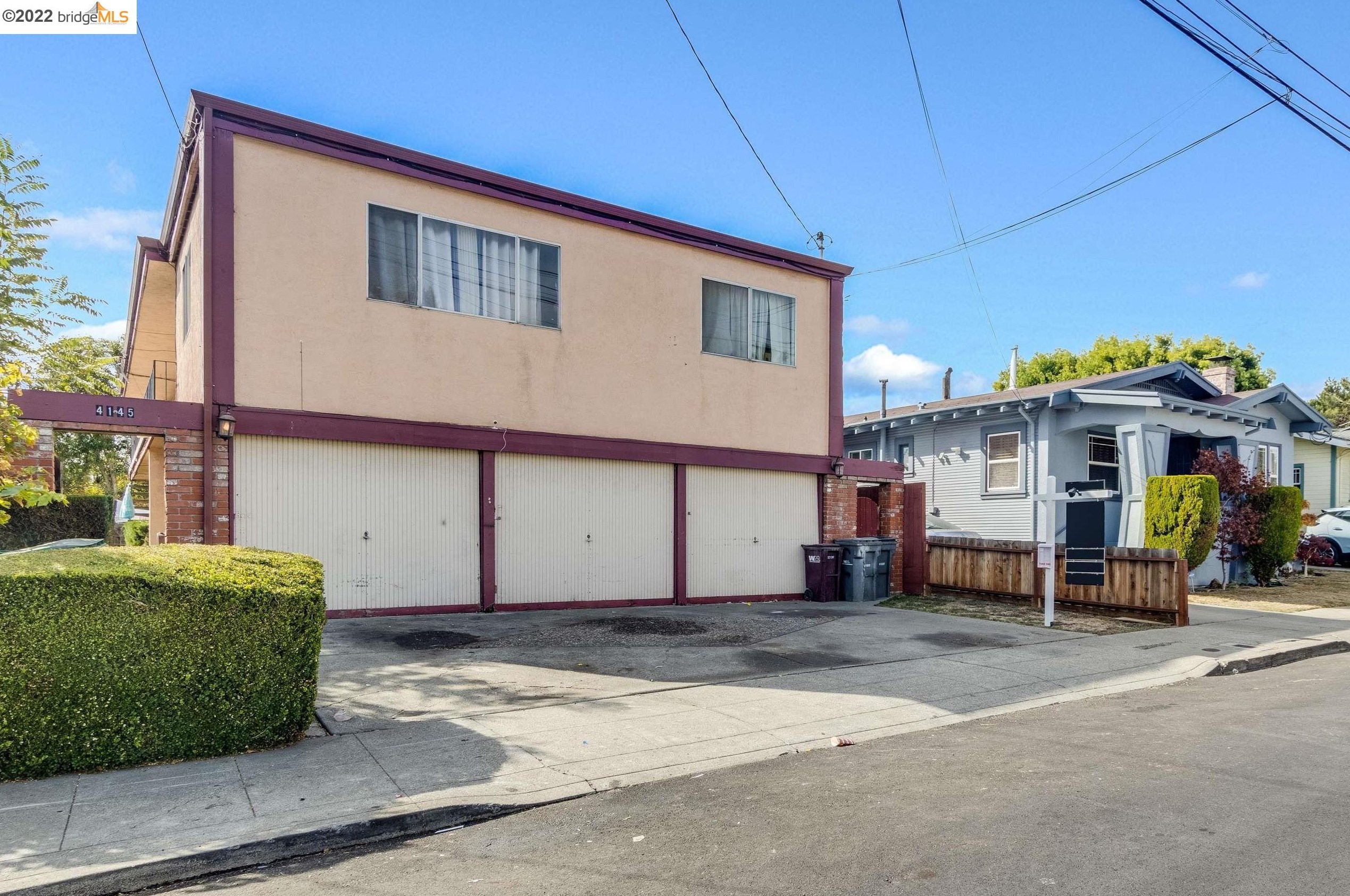 4145 Fullington St, Oakland, CA 94619