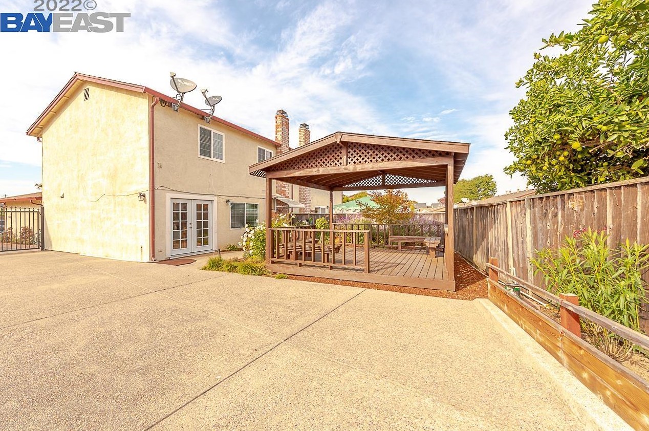 31126 Varni Pl, Union City CA  94587-2638 exterior