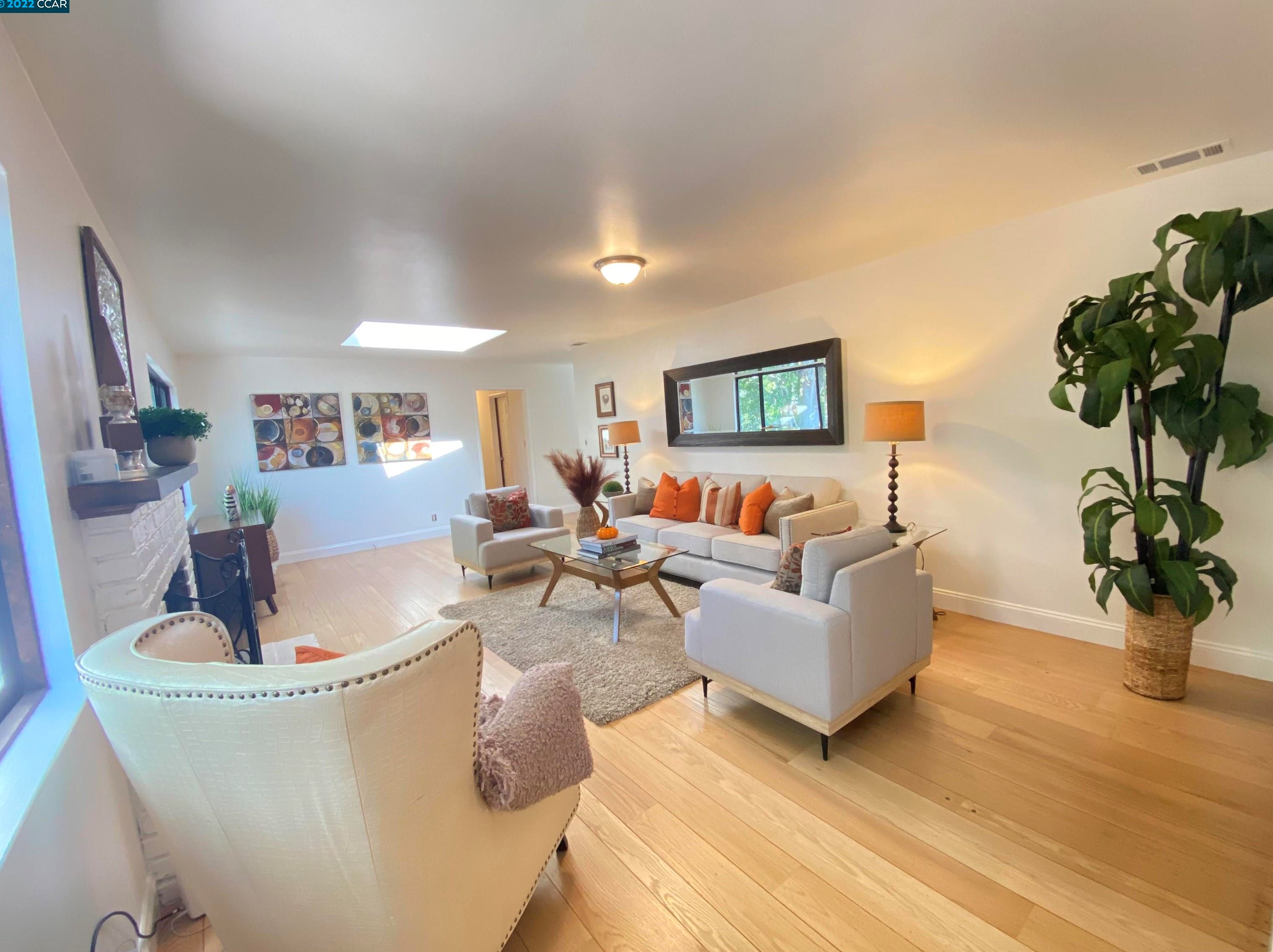 9 Canning Ct, Moraga, CA 94556
