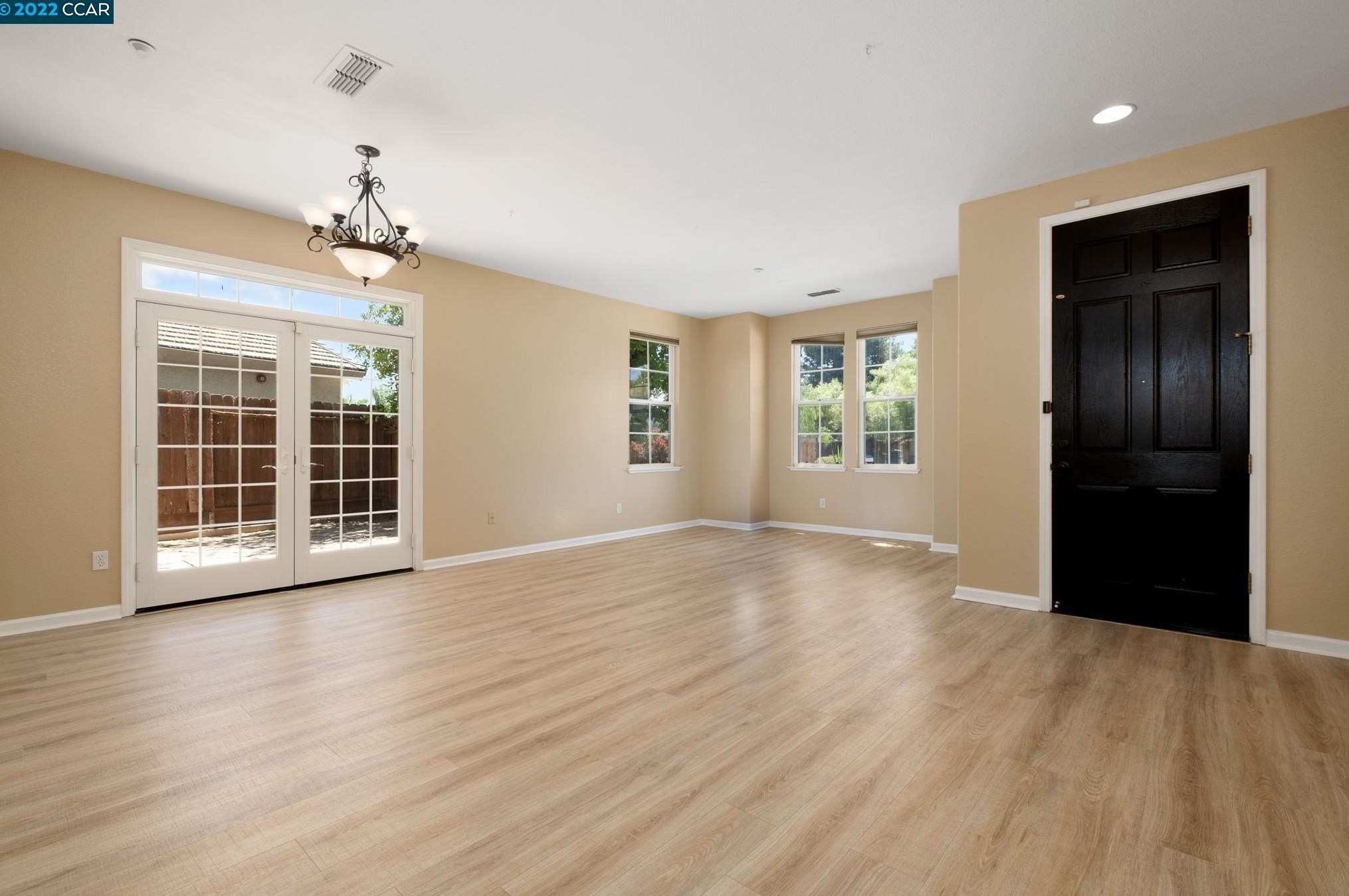 1613 Highland Way, Los Angeles CA  94513-7001 exterior