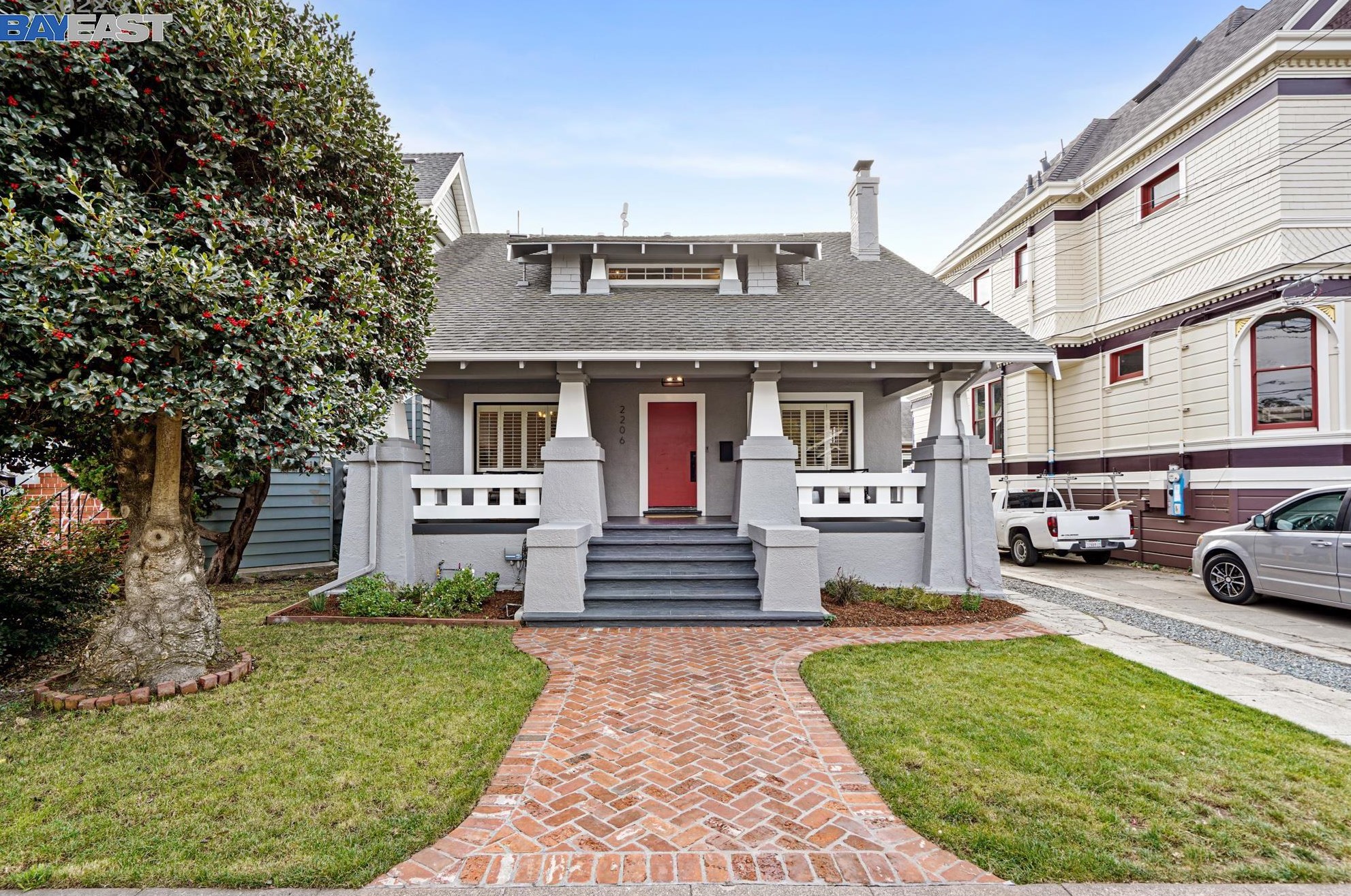2206 Clinton Ave, Alameda, CA 94501-4928