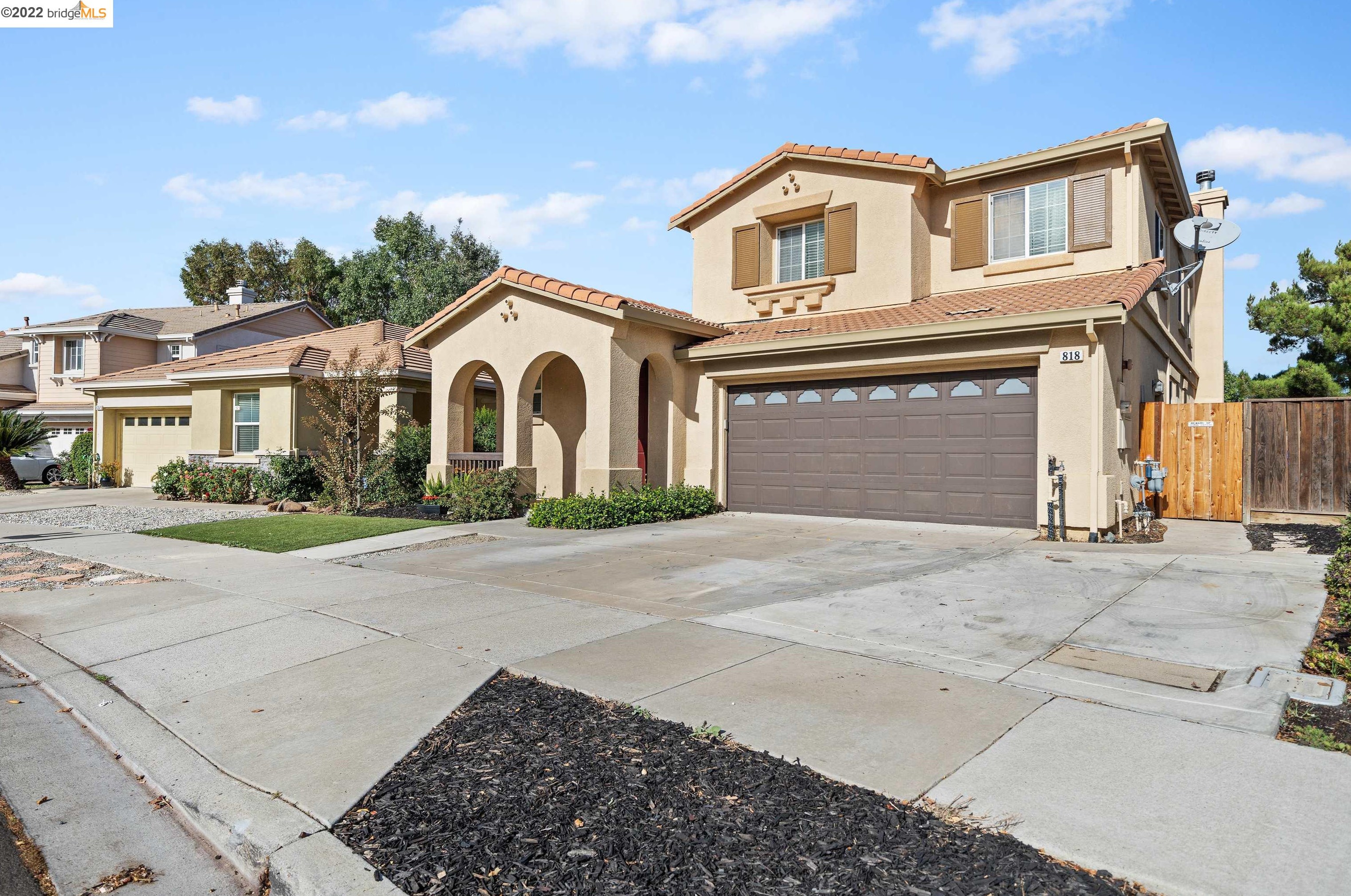 818 Altessa Dr, Los Angeles, CA 94513-7049