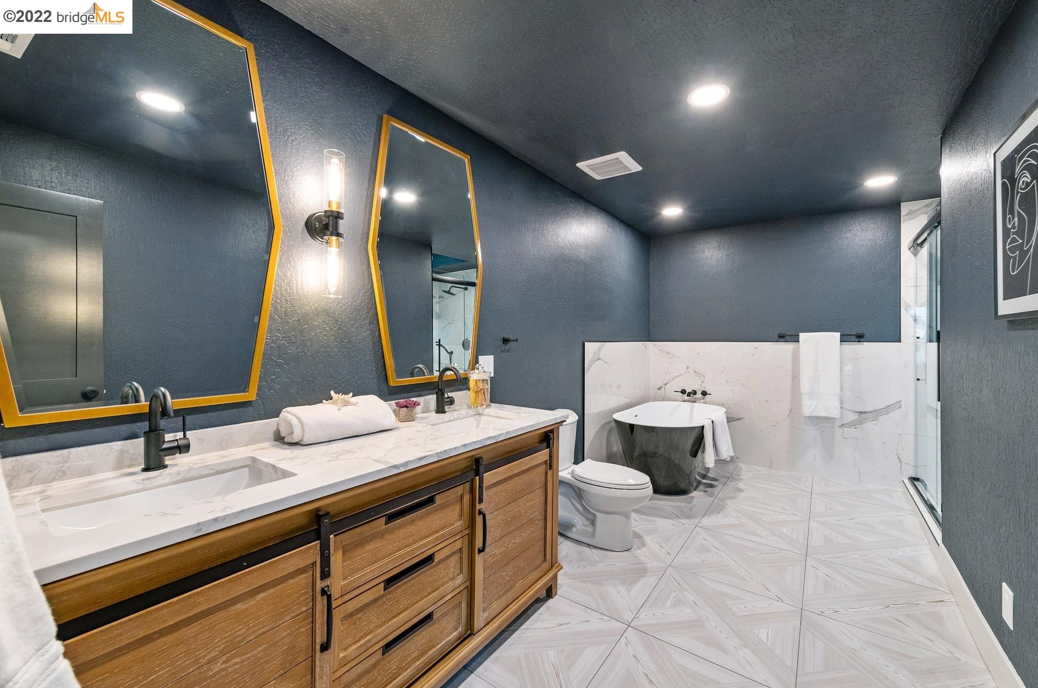 3343 Delta Rd, Los Angeles CA  94513-3920 exterior