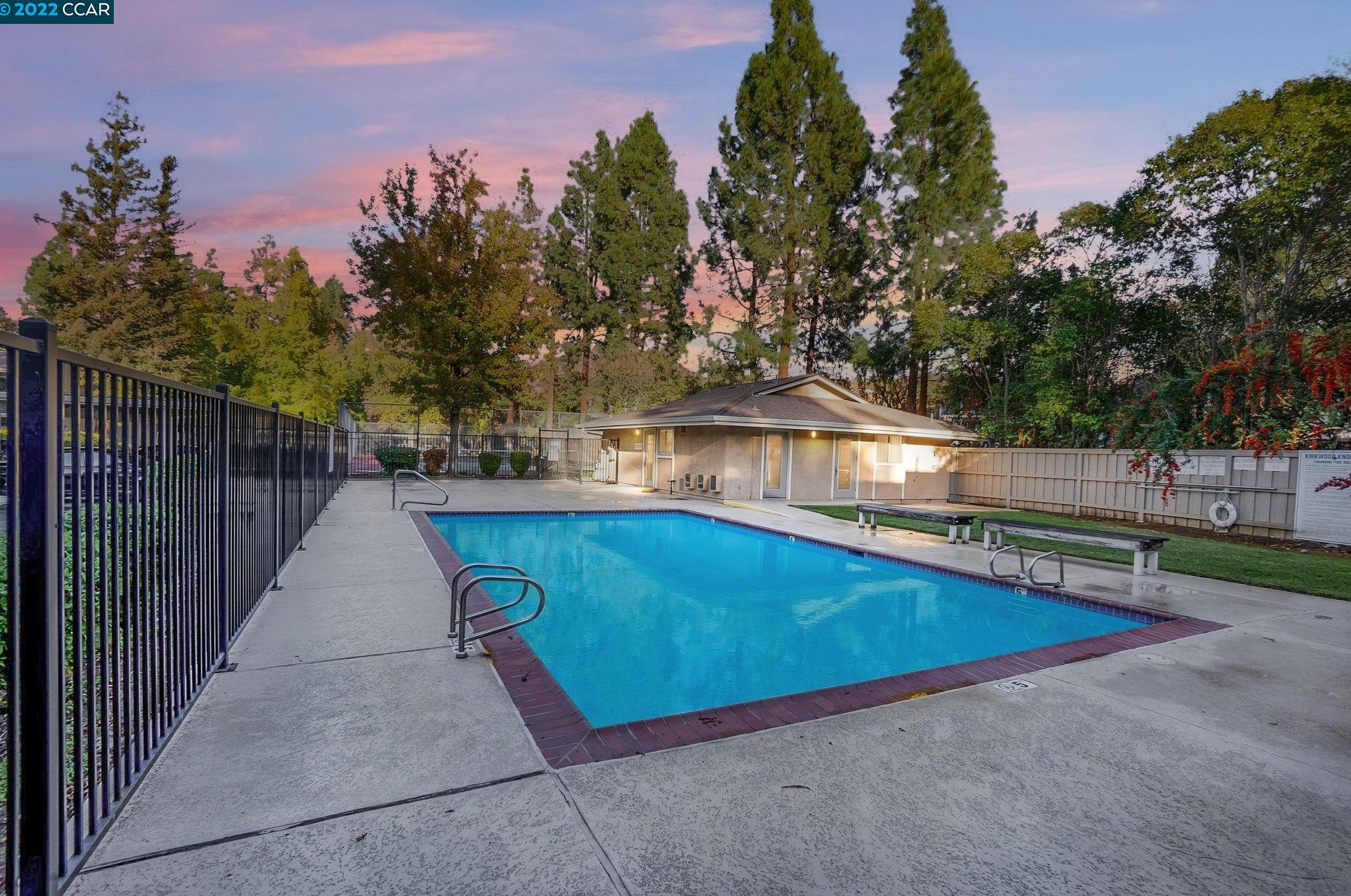 5455 Kirkwood Dr, Concord CA  94521-1643 exterior