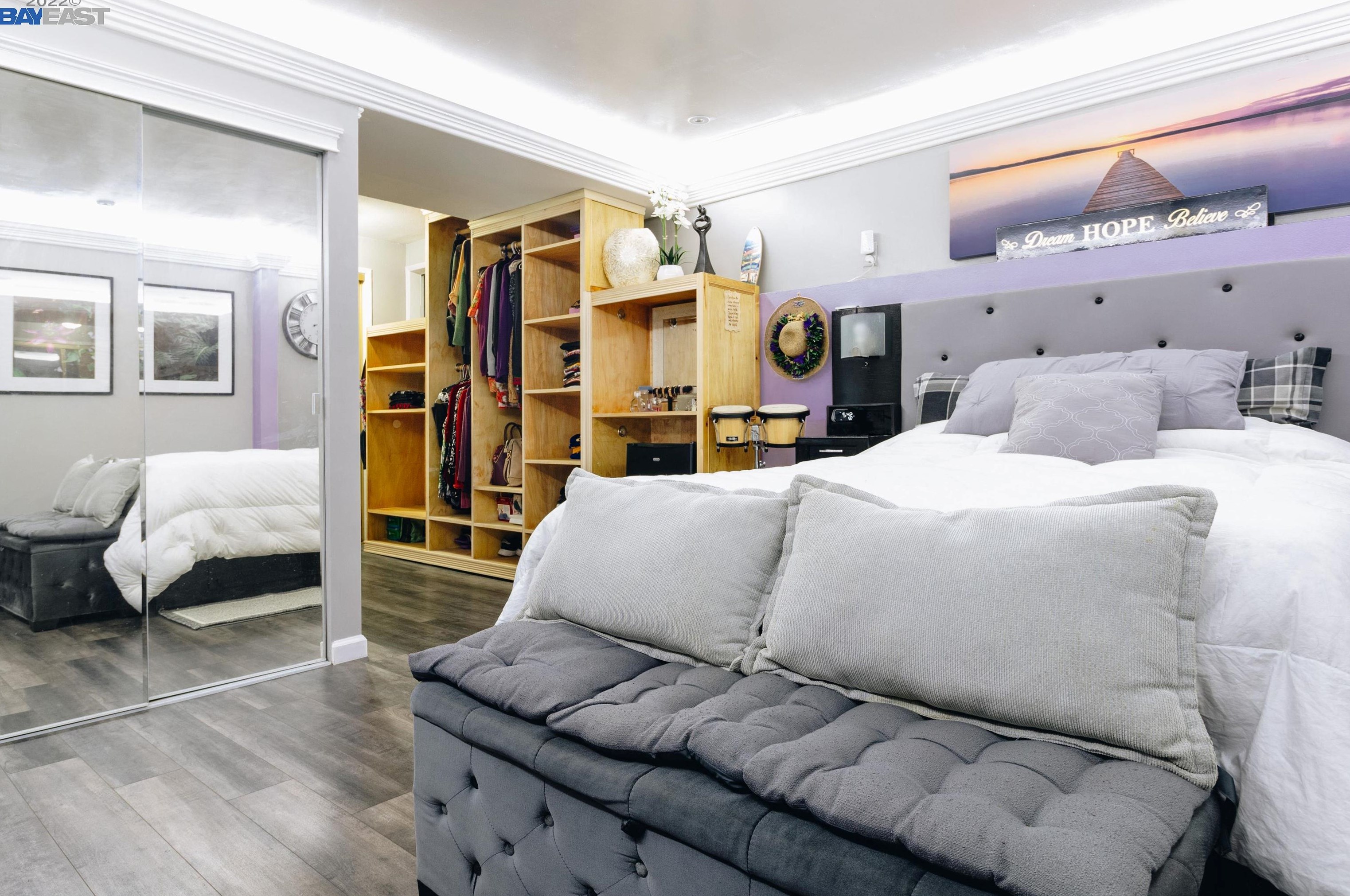 942 Brussels St, San Francisco, CA 94134