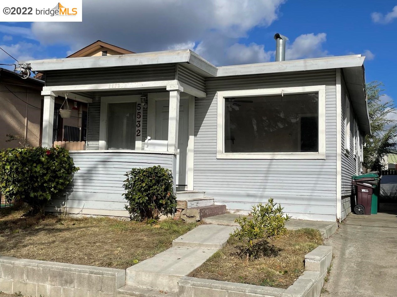 5532 Edgerly St, Oakland, CA 94621