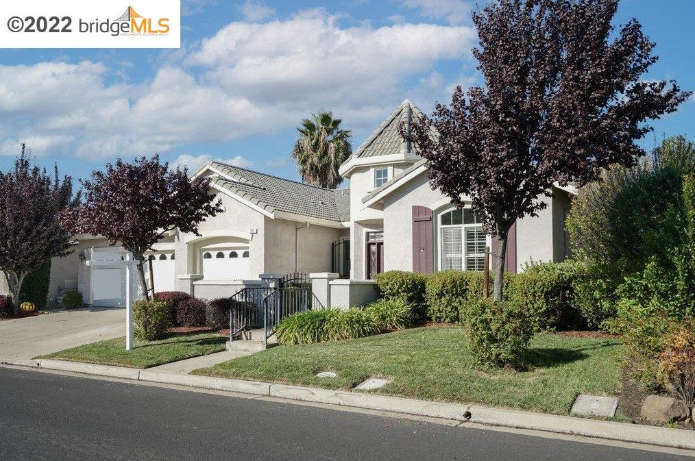 923 Suntan Ln, Los Angeles, CA 94513-6977
