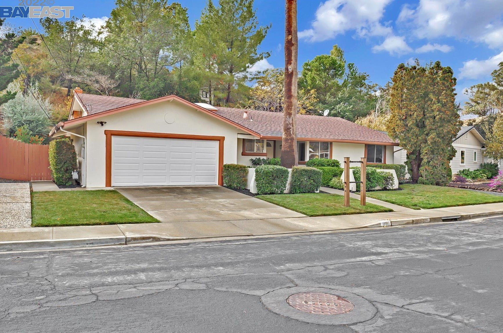 1107 Rachele Rd, Walnut Creek, CA 94597-2920