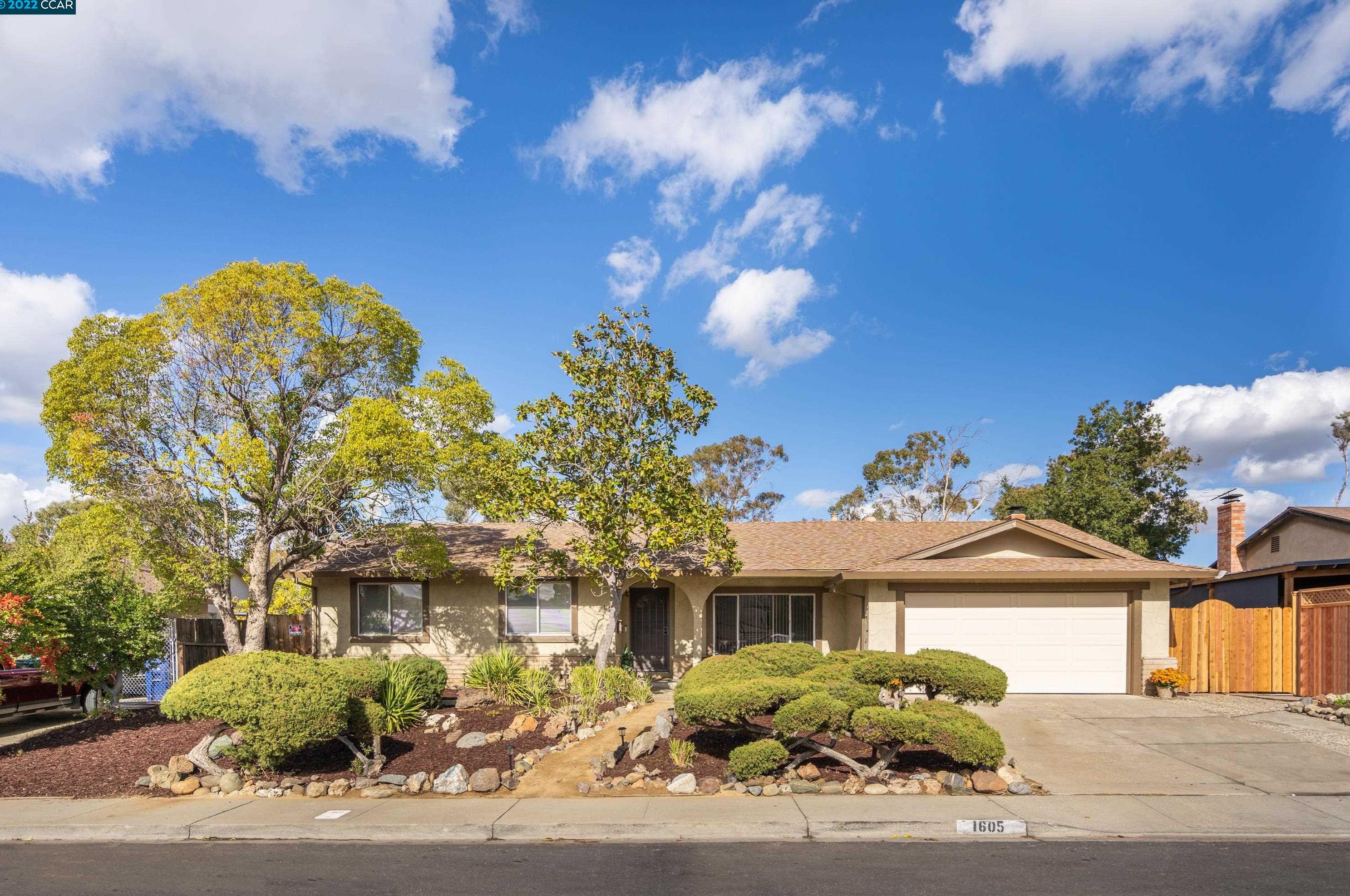 1605 Woodland Dr, West Pittsburg, CA 94565