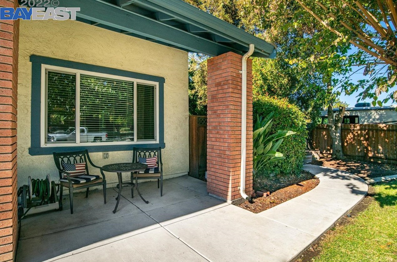 865 Liberty Ct, Tracy, CA 95376